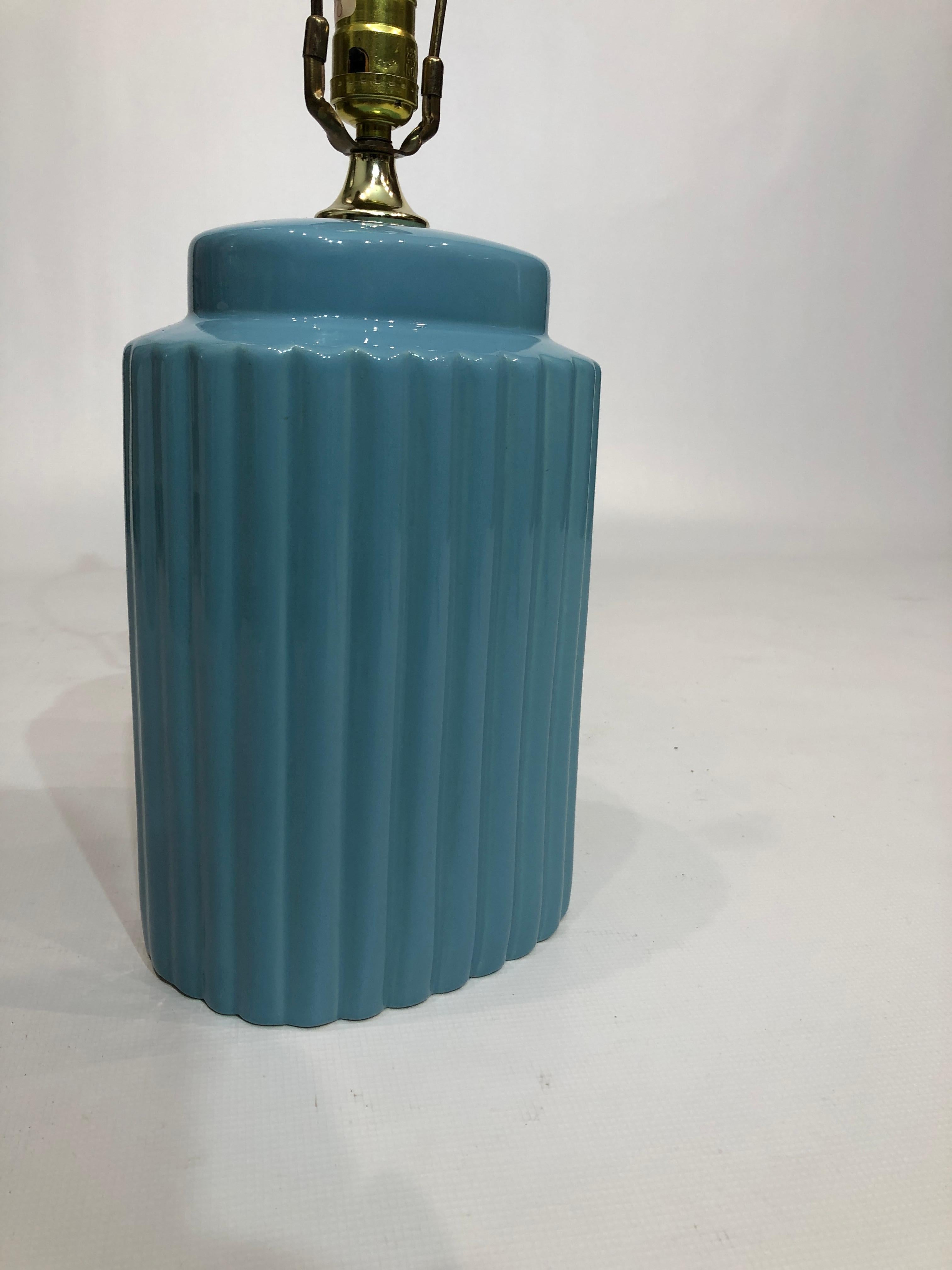 Baby Blue Ceramic Table Lamp 1970s Art Deco Style Hollywood Regency Pastel 1980s For Sale 8