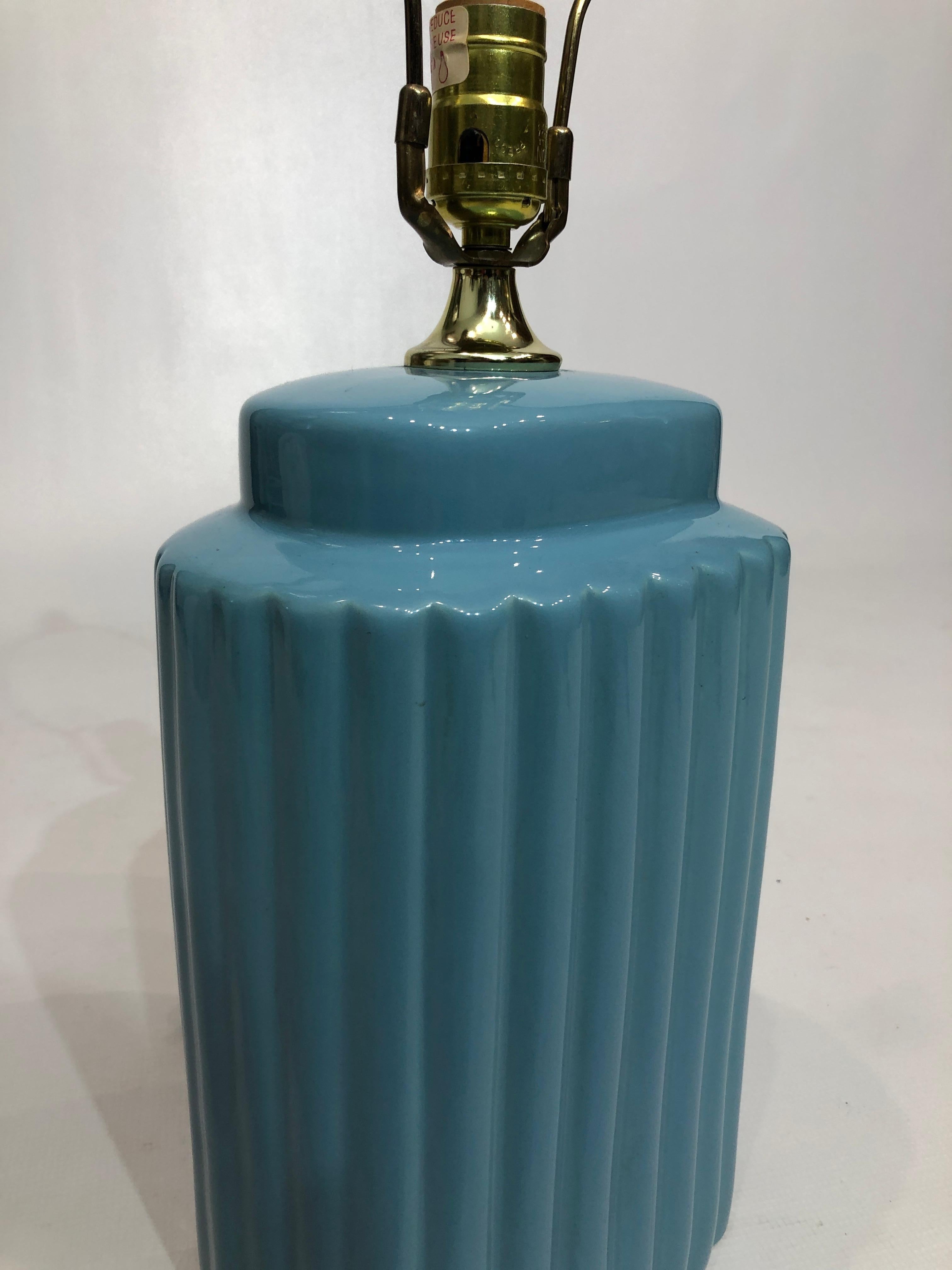 Baby Blue Ceramic Table Lamp 1970s Art Deco Style Hollywood Regency Pastel 1980s For Sale 10