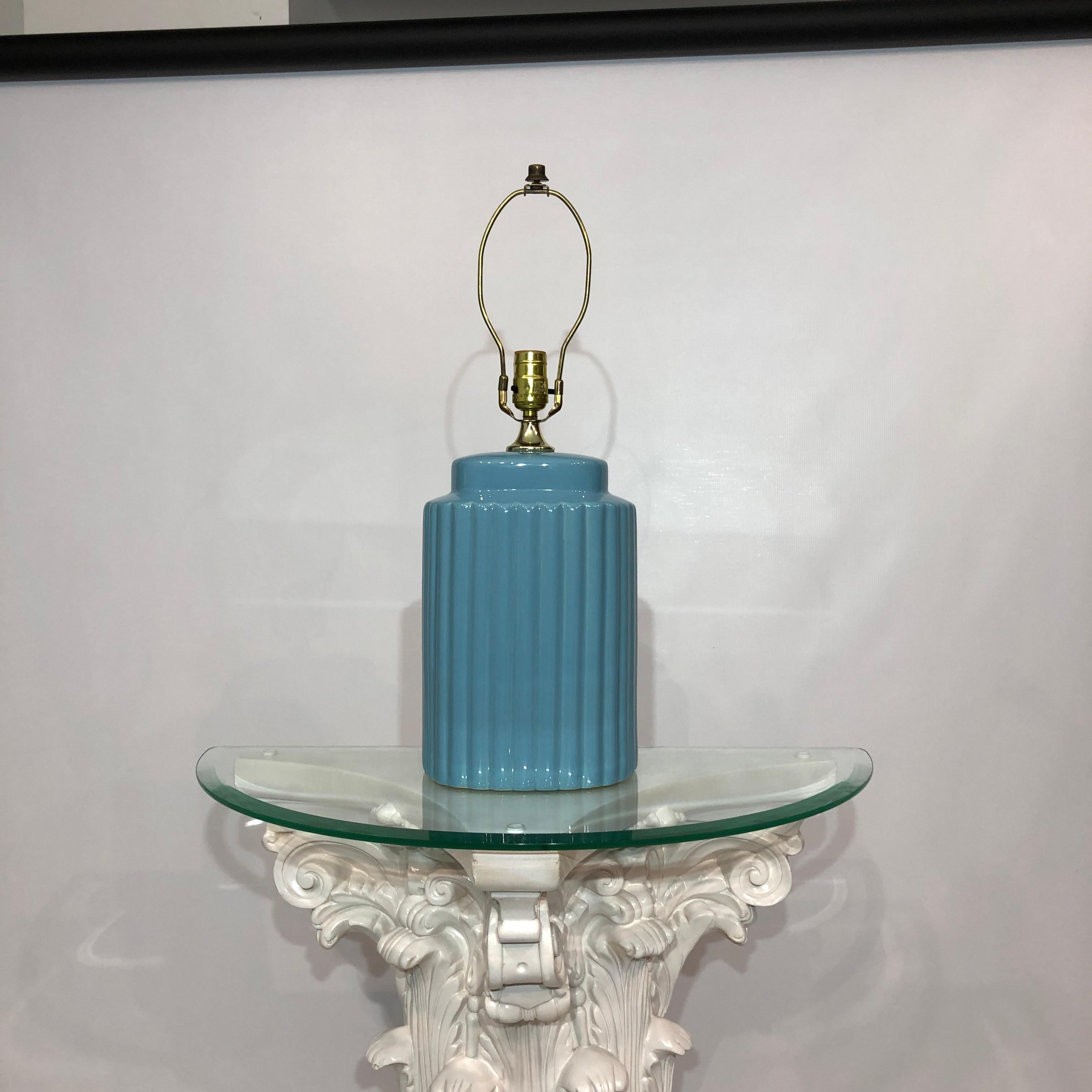American Baby Blue Ceramic Table Lamp 1970s Art Deco Style Hollywood Regency Pastel 1980s For Sale