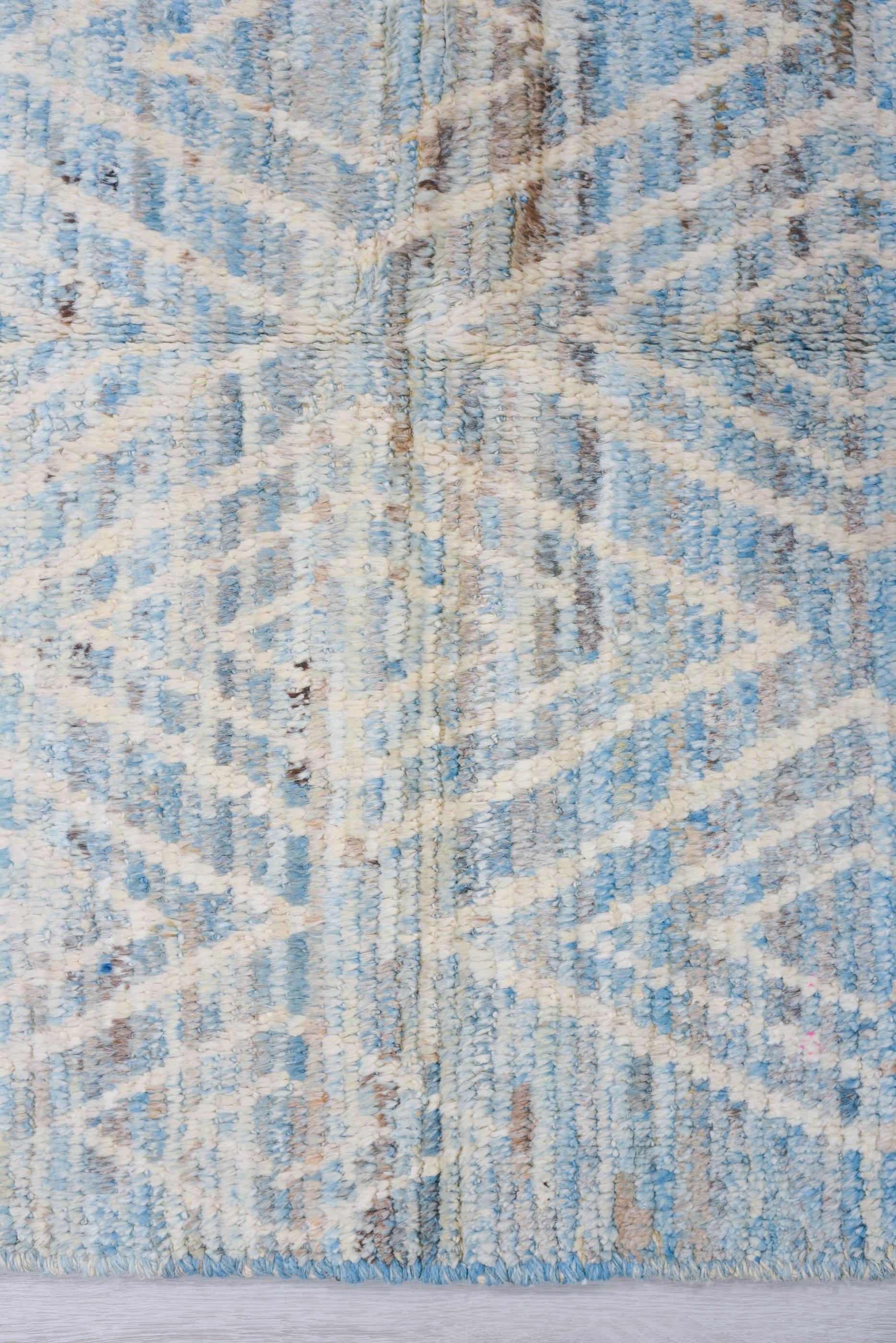 Baby Blue Diamond Stamp Allover Tulu Rug In Excellent Condition For Sale In New York, NY