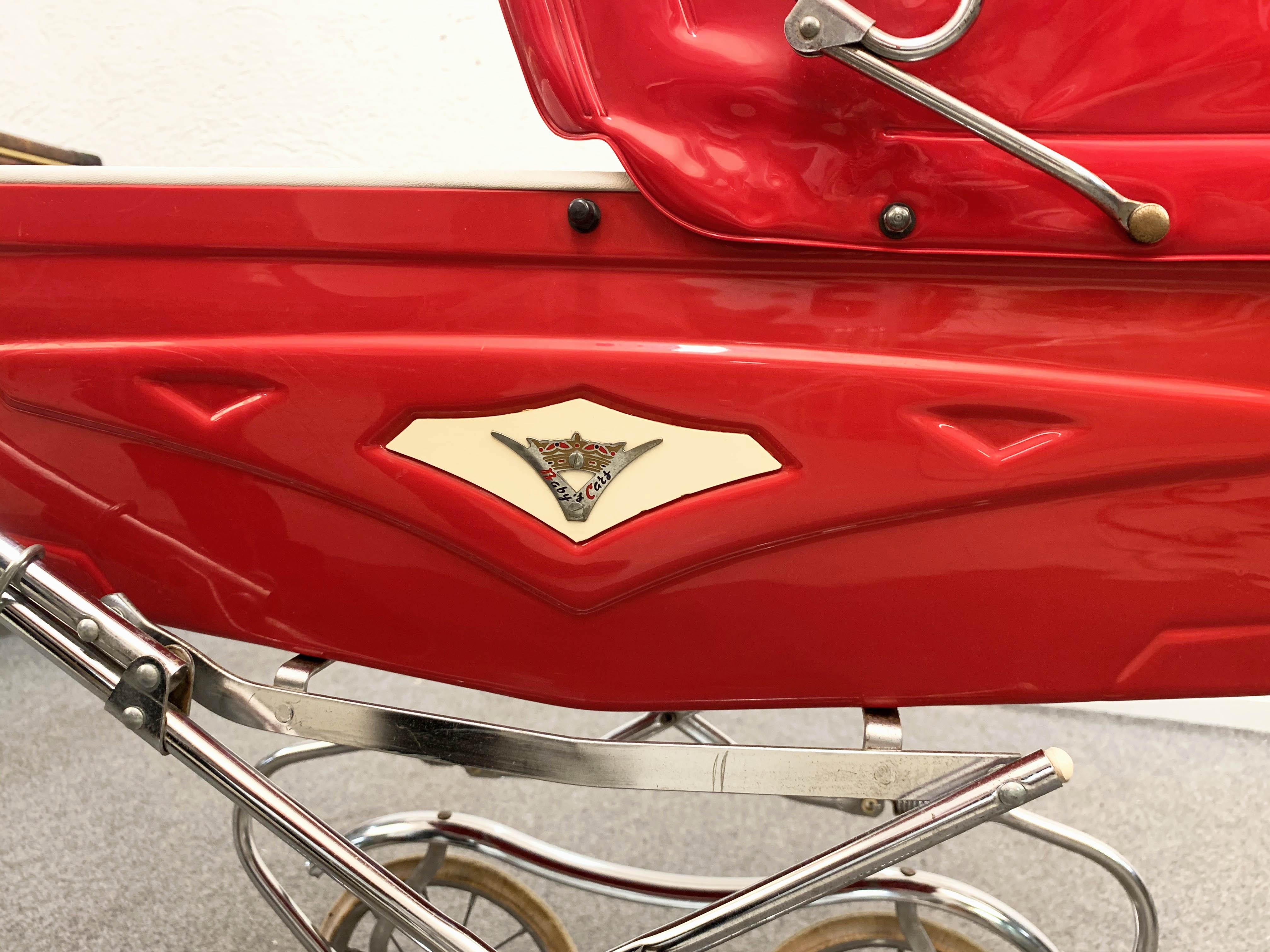 Baby Cars Midcentury Red Steel and Plastic Italian Baby Pram Stroller, 1950s 7