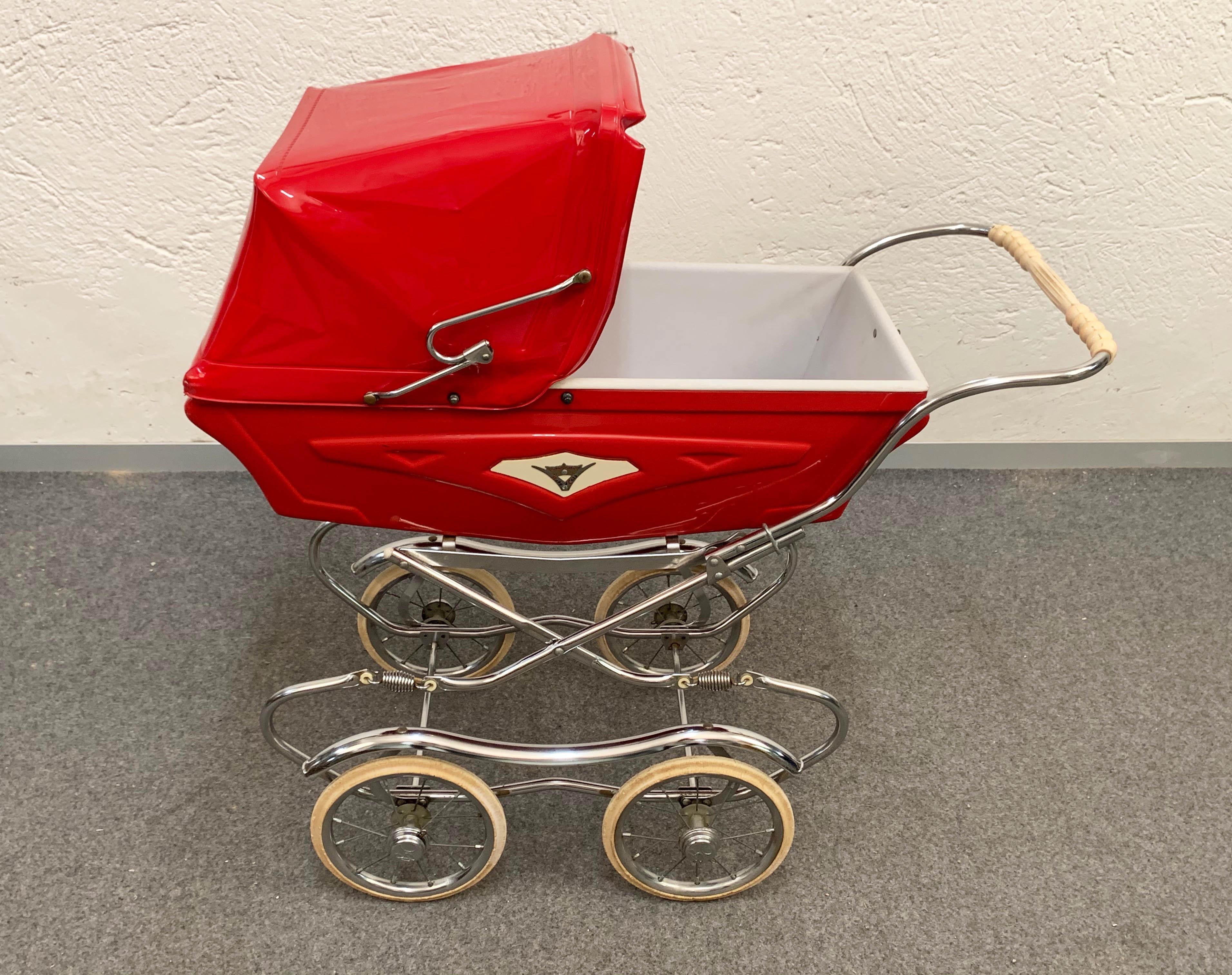 Baby Cars Midcentury Red Steel and Plastic Italian Baby Pram Stroller, 1950s 1
