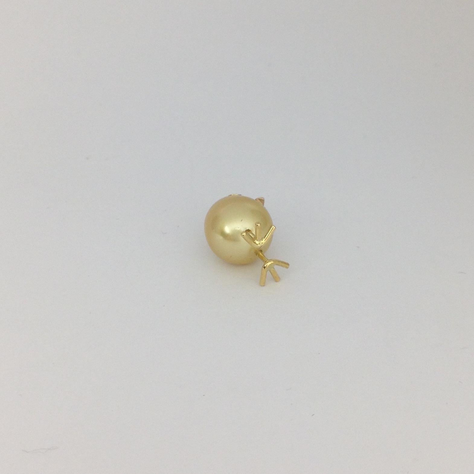 Baby Chick Australian Pearl Black Diamond Yellow 18 Karat Gold Pendant/Necklace 4