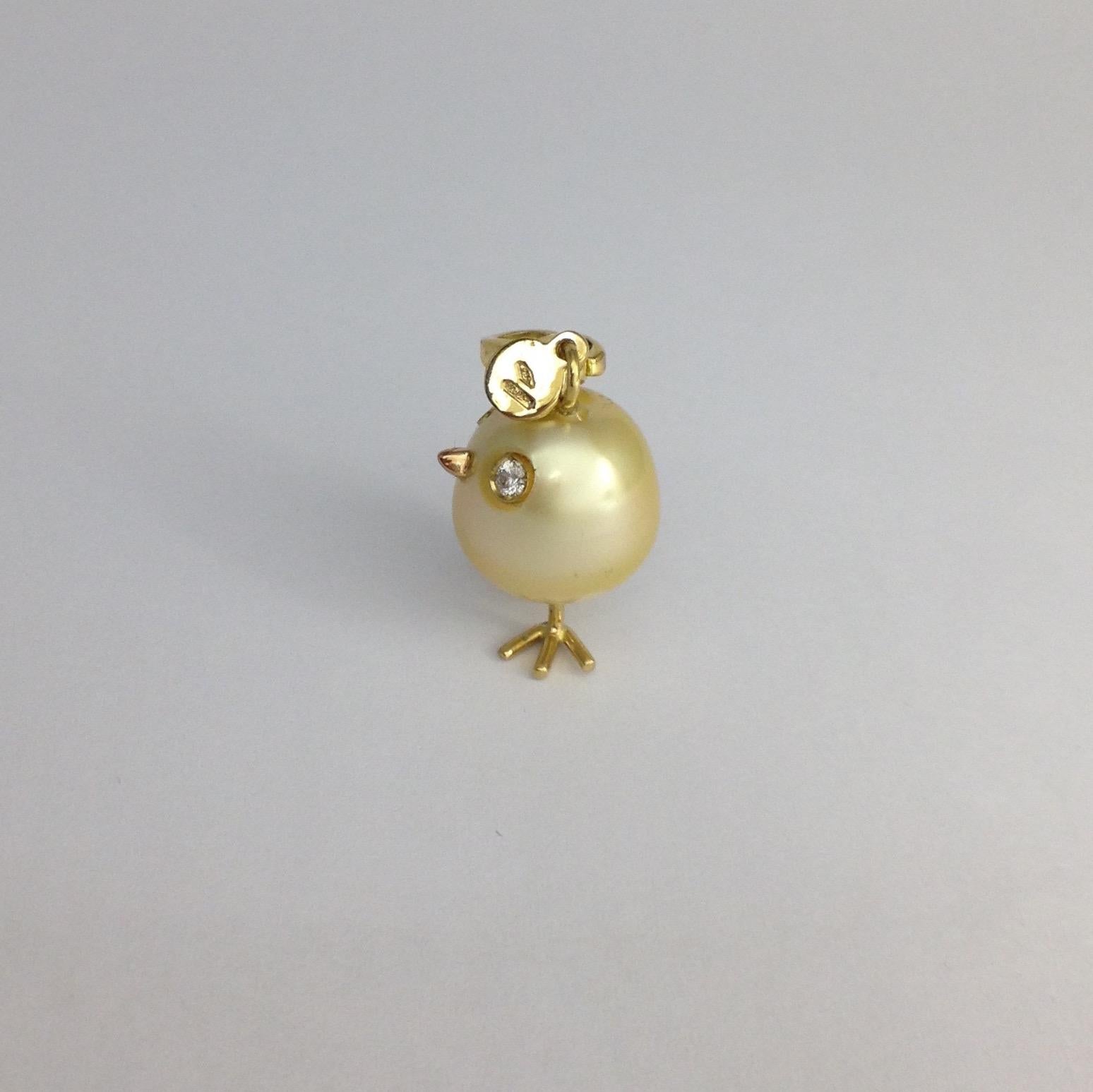 Baby Chick Australian Pearl Diamond Yellow 18 Karat Gold Pendant/Necklace 10
