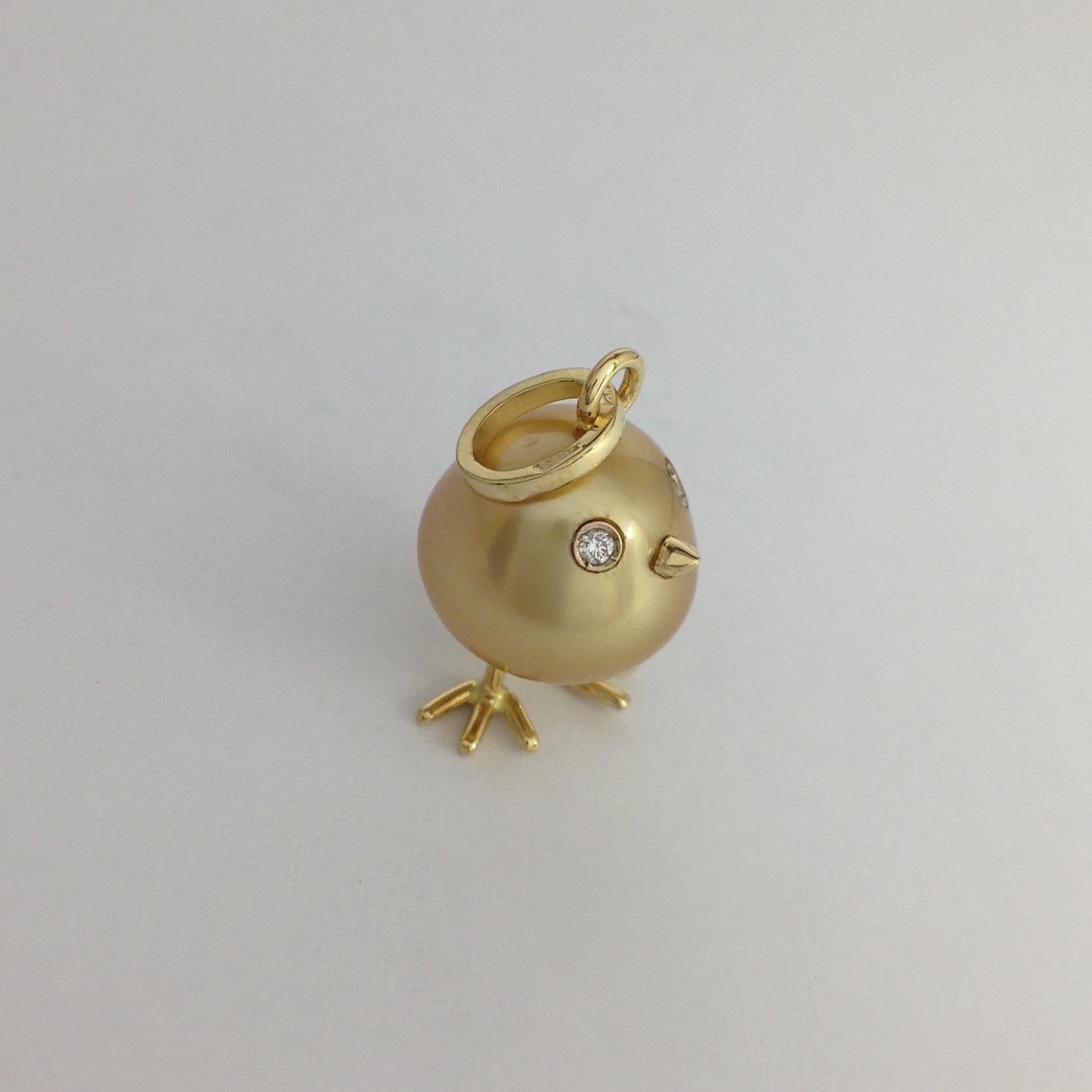 Baby Chick Australian Pearl Diamond Yellow 18 Karat Gold Pendant or Necklace 4