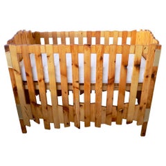 Baby Crib Reclaimed Wood, Designed and Manufactured by Rafael Calvo