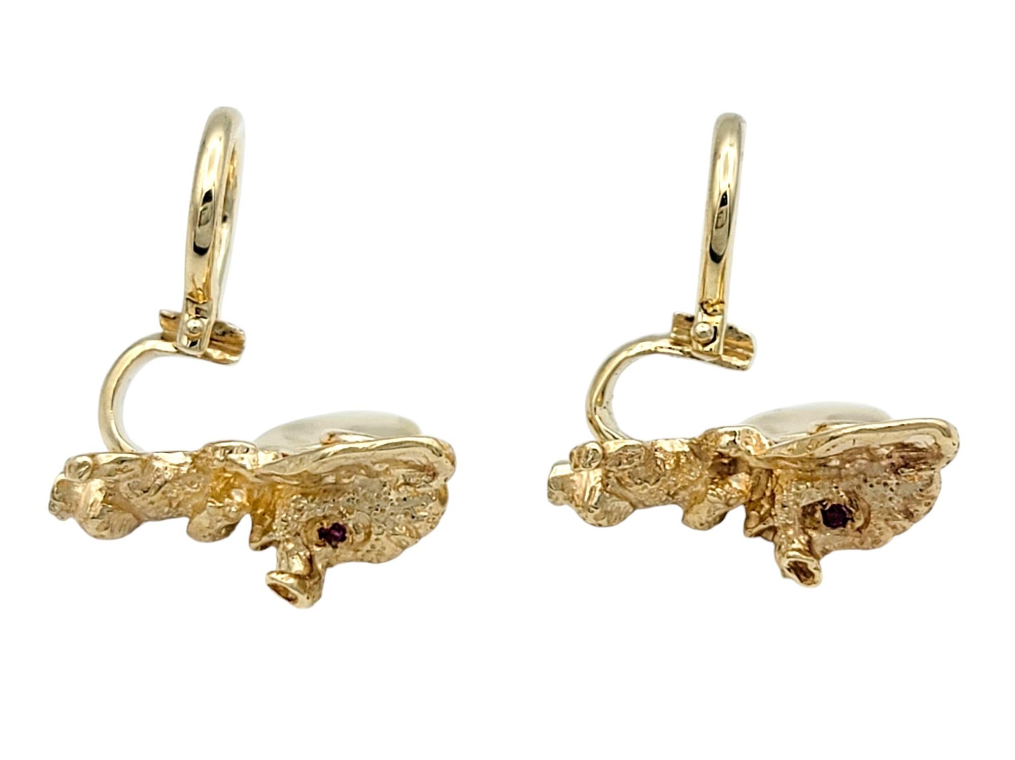 Orecchini a clip Baby Elephant con cristalli rosa in oro giallo 14 carati In condizioni buone in vendita a Scottsdale, AZ