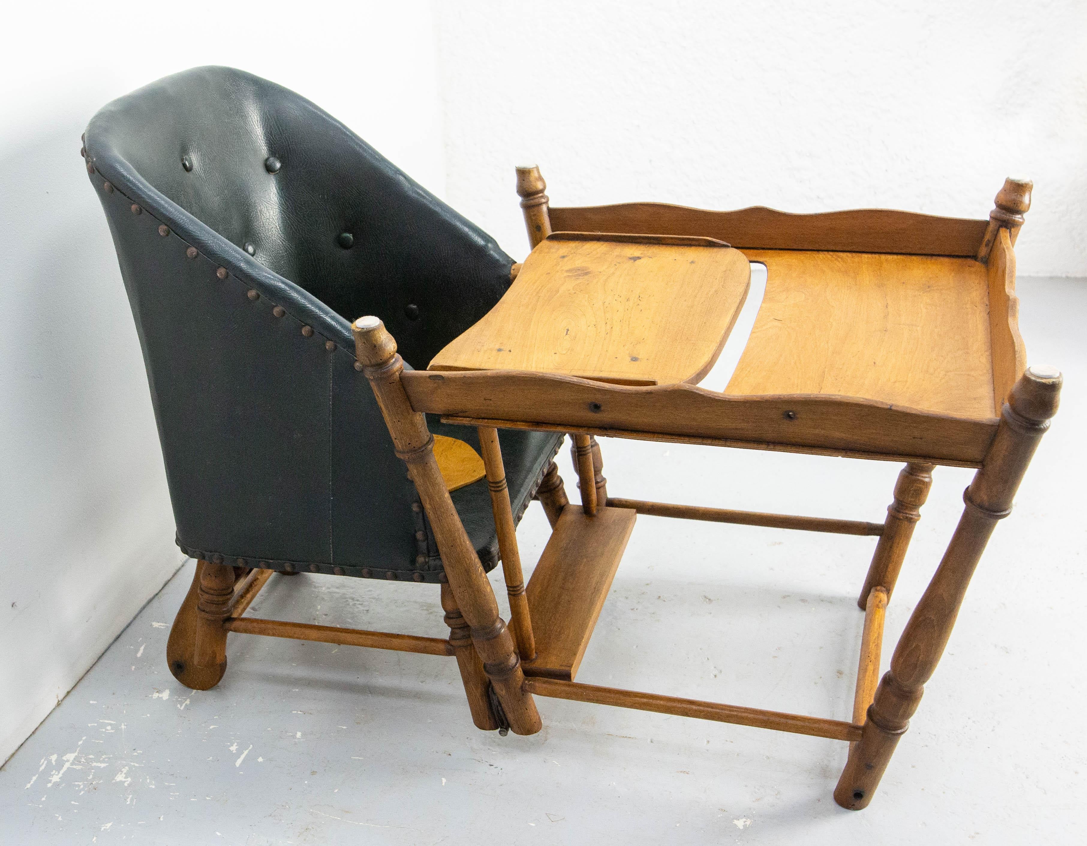 Kinderhochstuhl Buche und Skai Convertible Frankreich Mitte des Jahrhunderts, um 1960 im Angebot 11