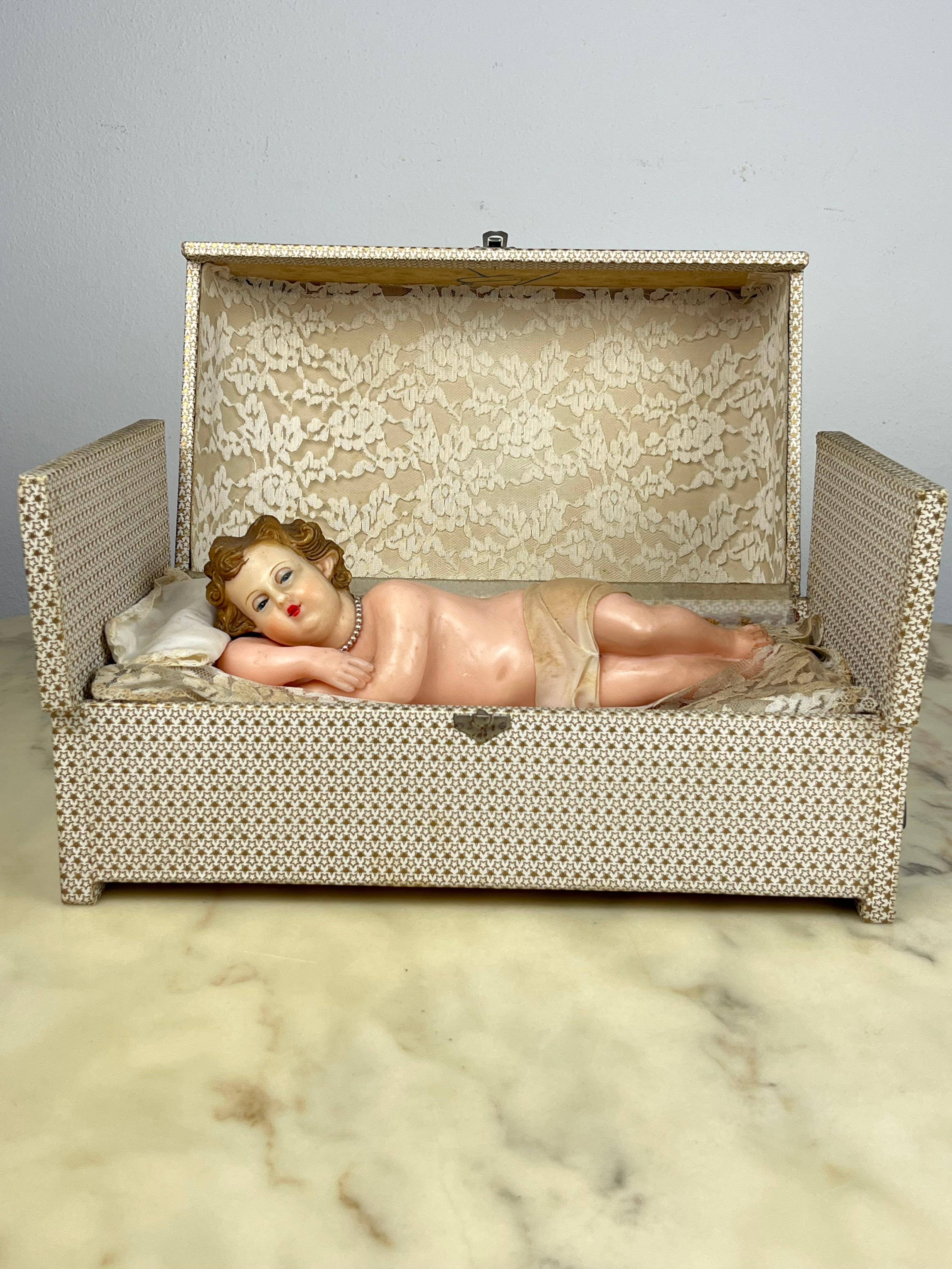 Baby Jesus in Wax, Music Box and Movement, Italy, 1940s For Sale 4