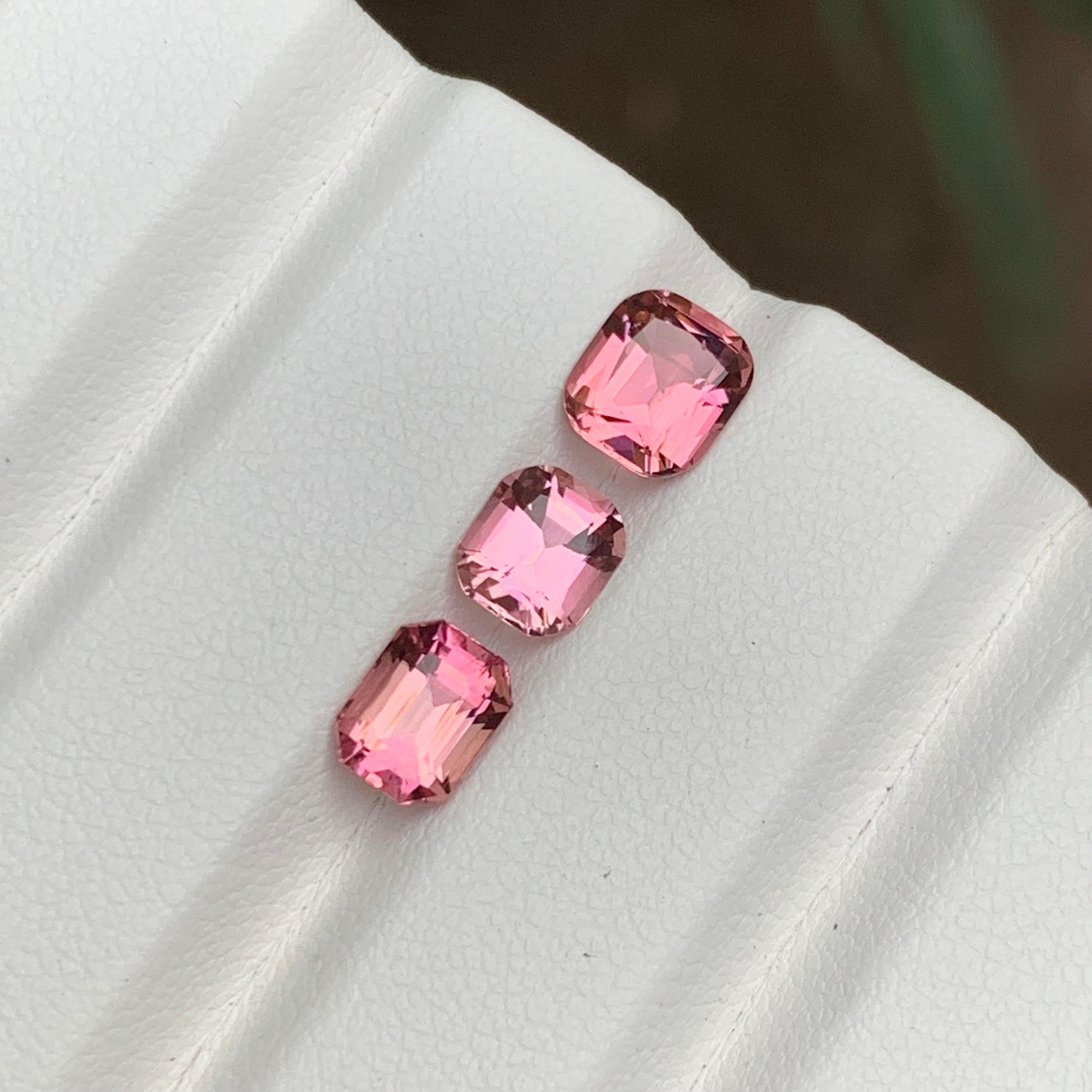 Baby Pink & Peachy Pink Natural Tourmaline Gemstones 2.95 Ct Cushion-Emerald Cut For Sale 3