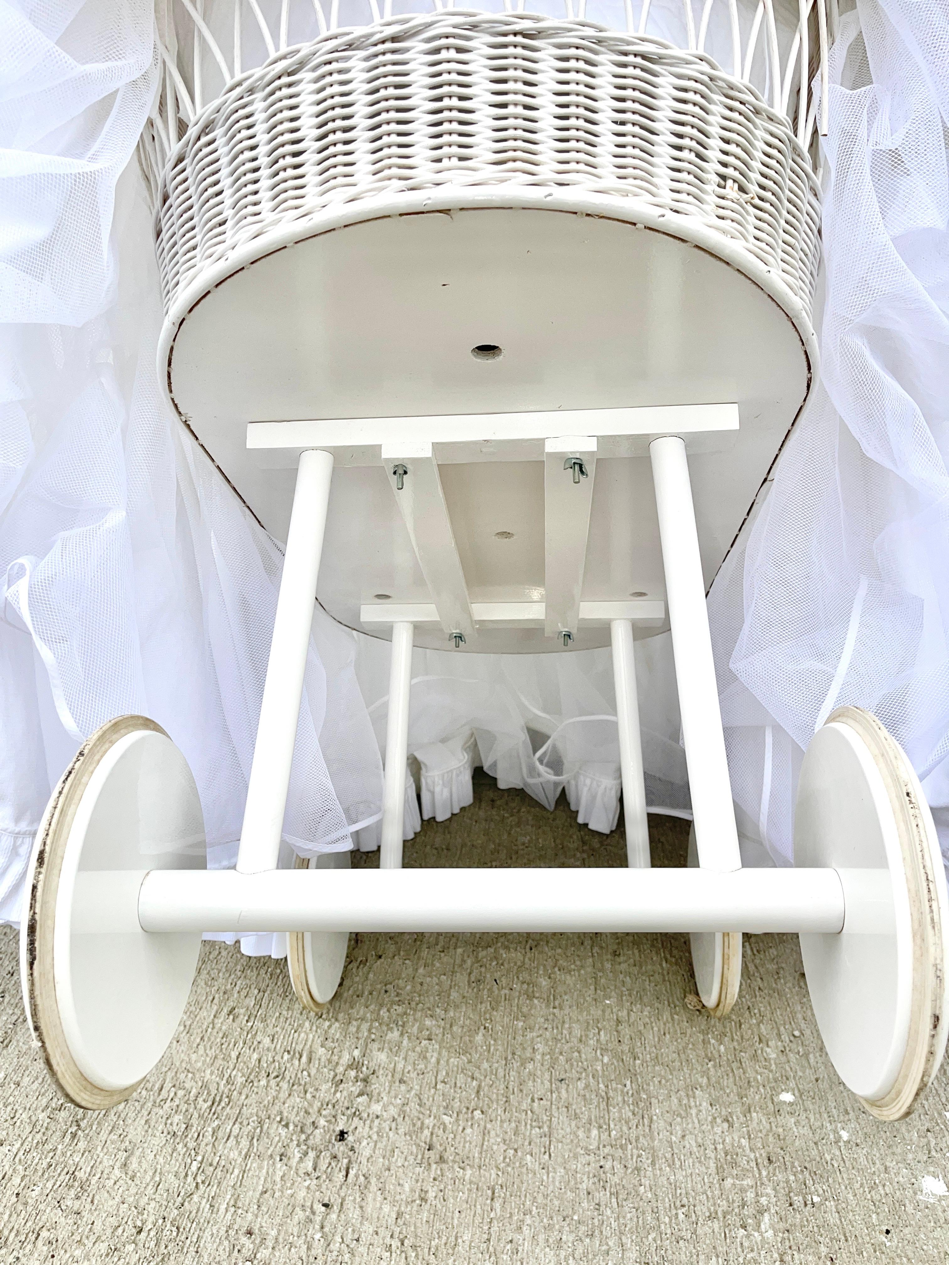 Baby Pratesi Bassinet For Sale 5