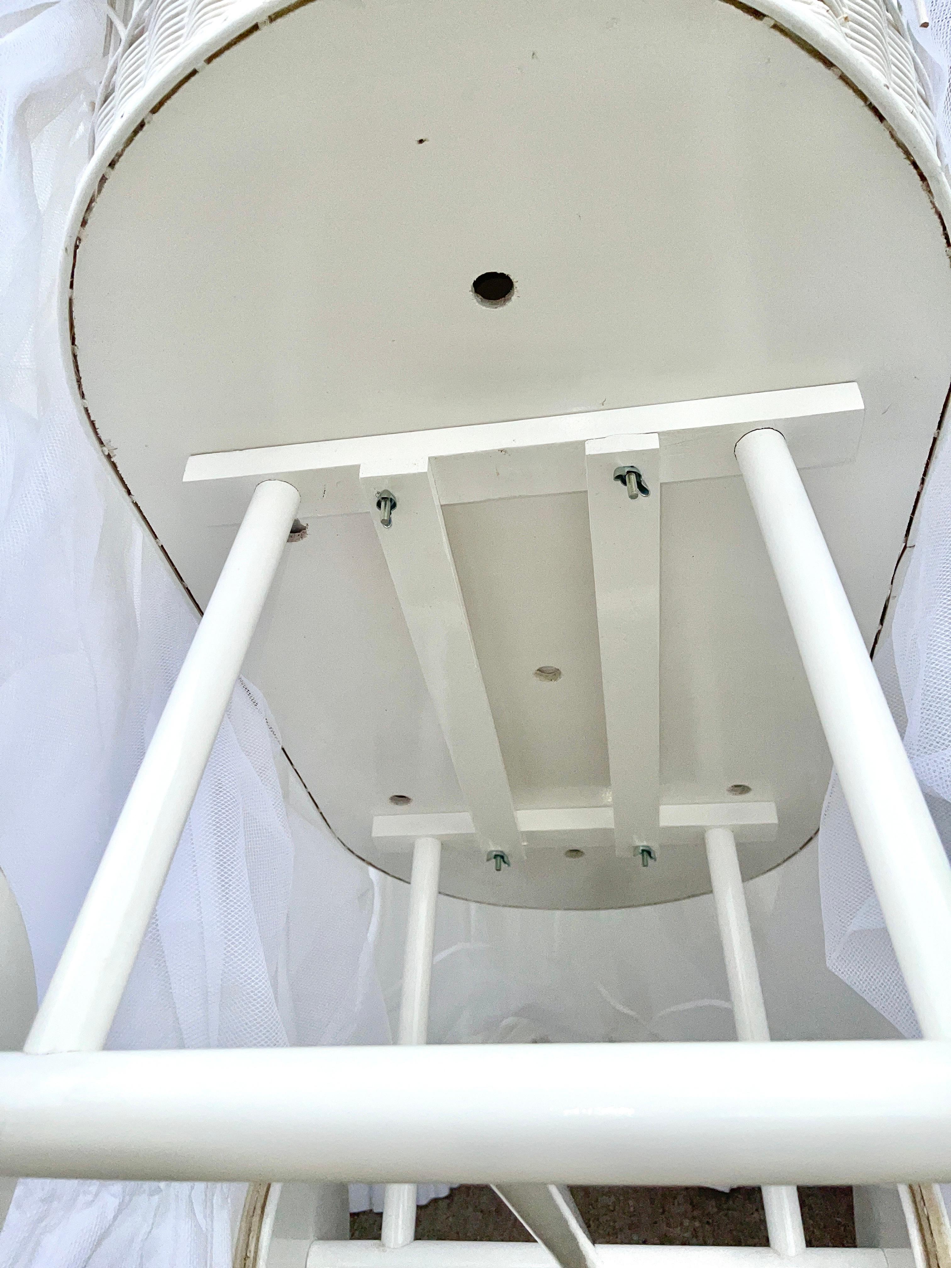 Baby Pratesi Bassinet For Sale 6