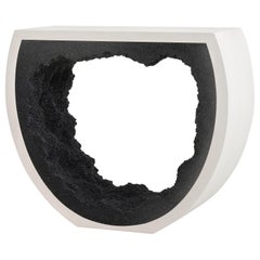 Console Baby Radius, ciment et noir par Fernando Mastrangelo