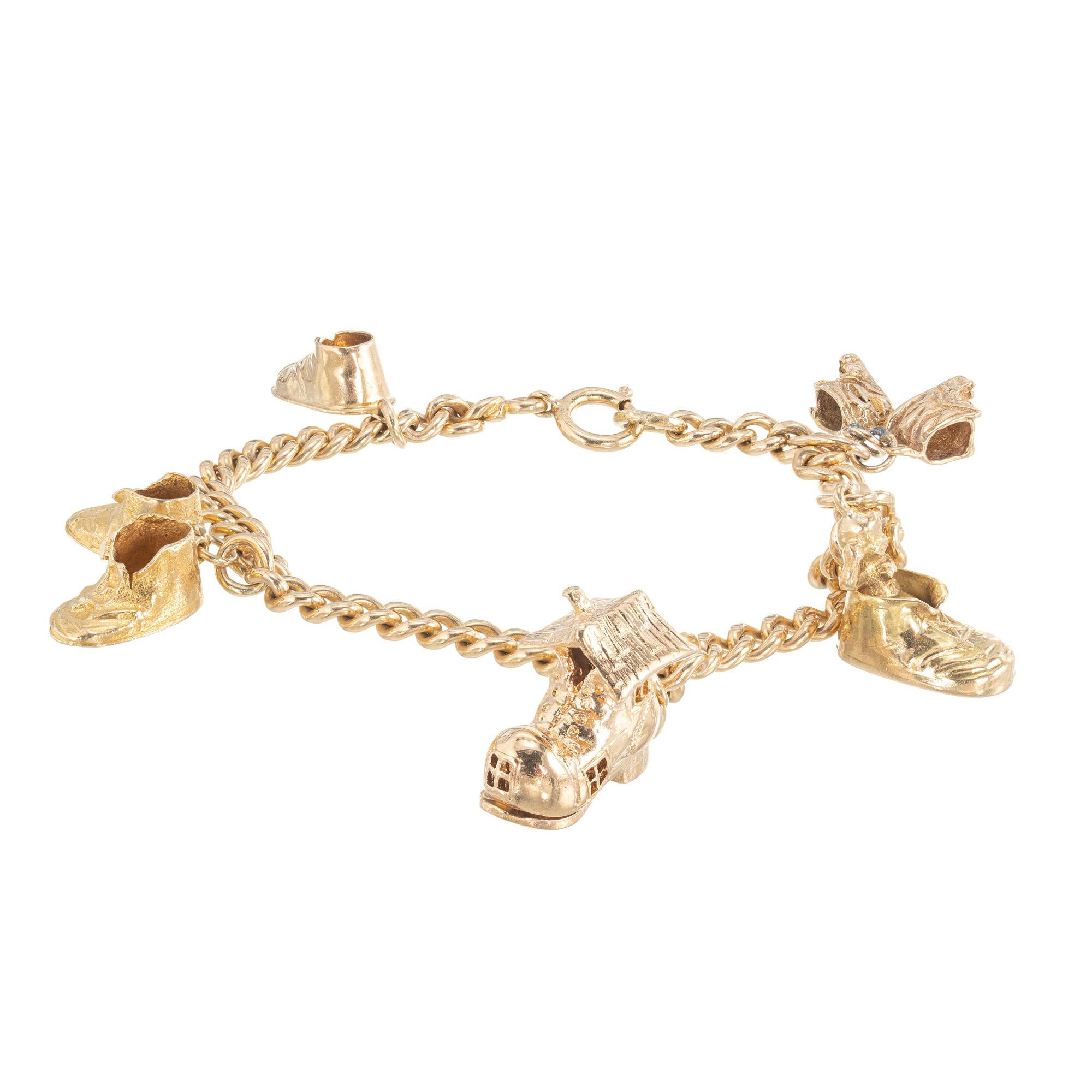 Donna Bracciale per bambini in oro giallo con charm 3D a tema scarpe in vendita