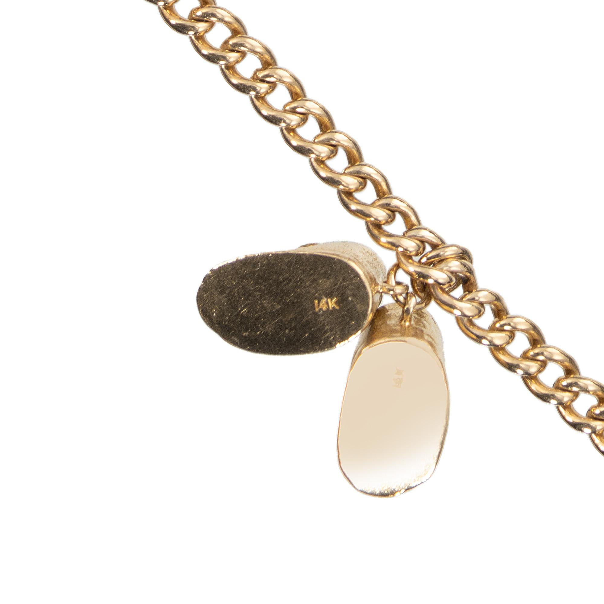 Bracciale per bambini in oro giallo con charm 3D a tema scarpe in vendita 1