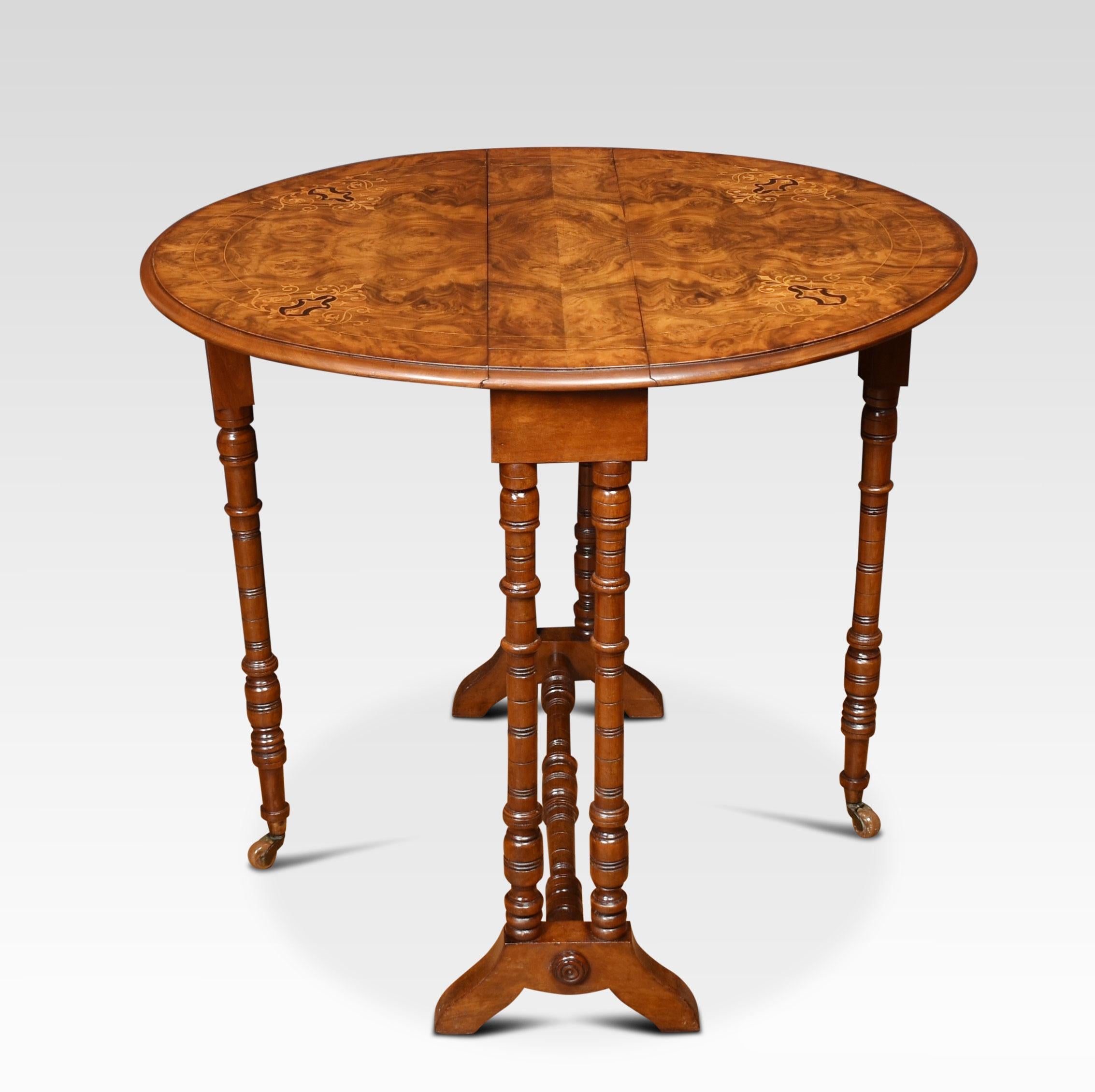 Baby-Sutherland-Tisch aus Nussbaum (19. Jahrhundert) im Angebot