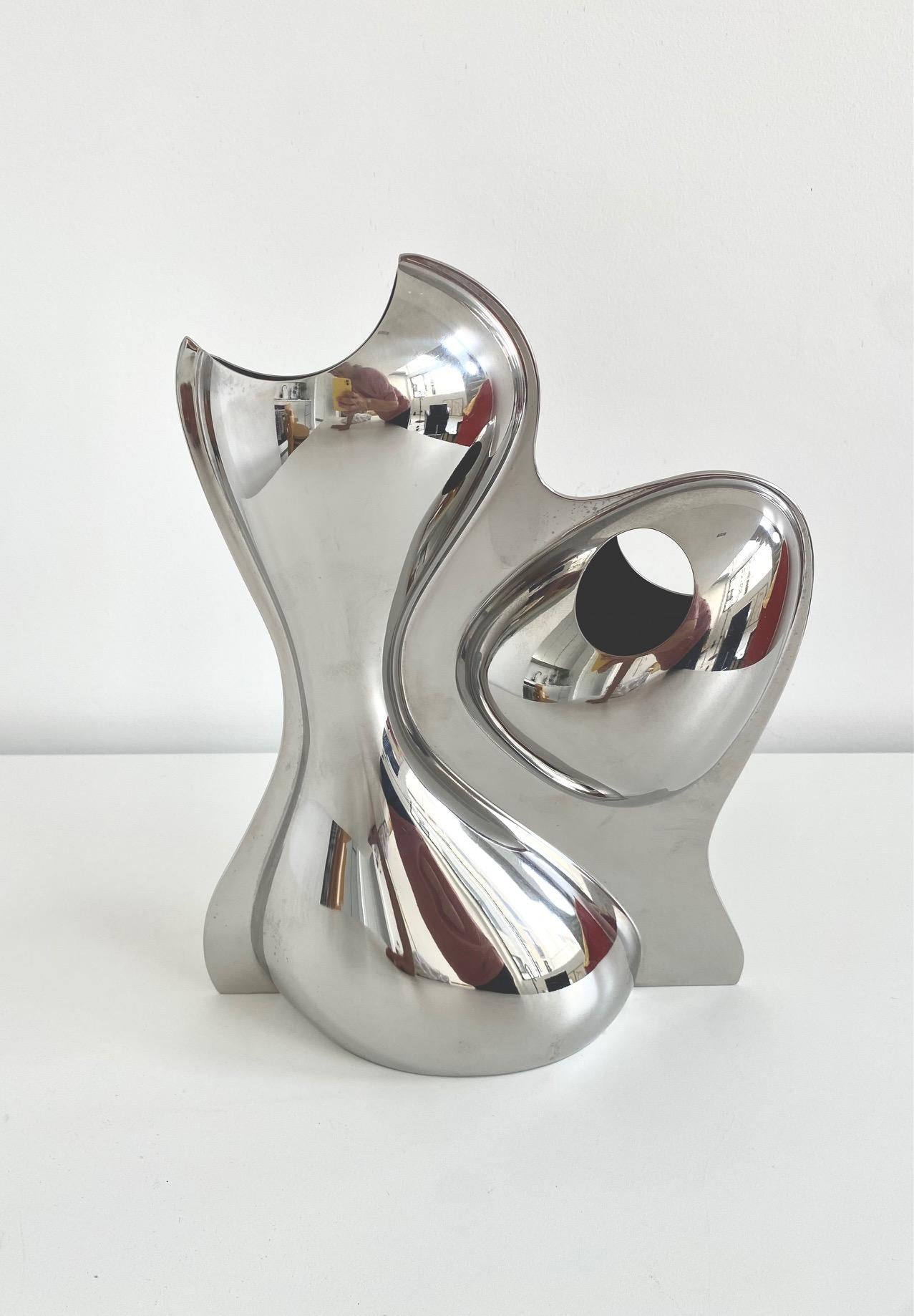 Babyboop RA06 sculpture vase by Ron Arad - Alessi, 2002 For Sale 4