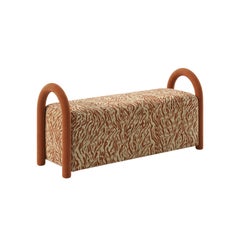 Banc Babylone en hêtre massif, panneau de particules et mousse HR par Popus Editions