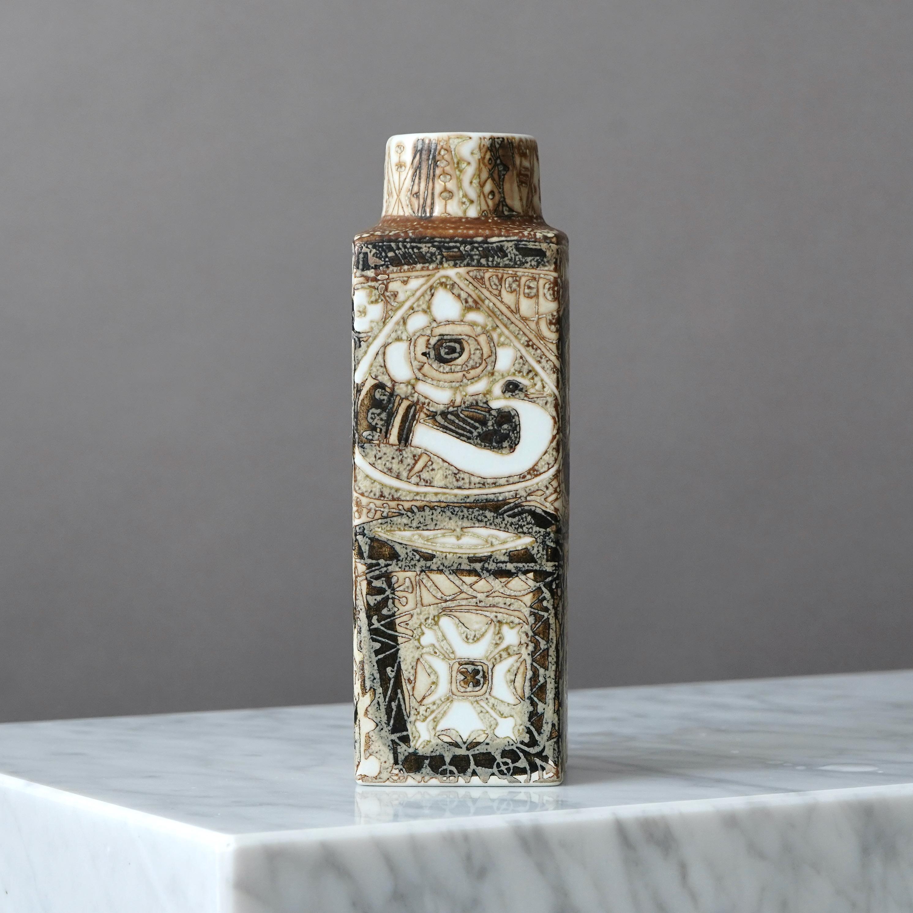 Danese Vaso in maiolica Baca di Nils Thorsson per Royal Copenhagen, Danimarca, anni '70 in vendita