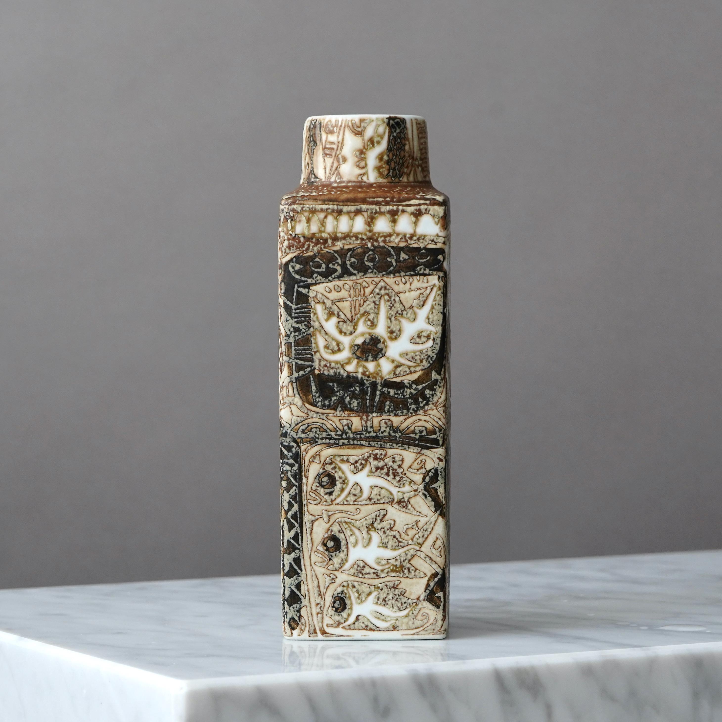 Smaltato Vaso in maiolica Baca di Nils Thorsson per Royal Copenhagen, Danimarca, anni '70 in vendita