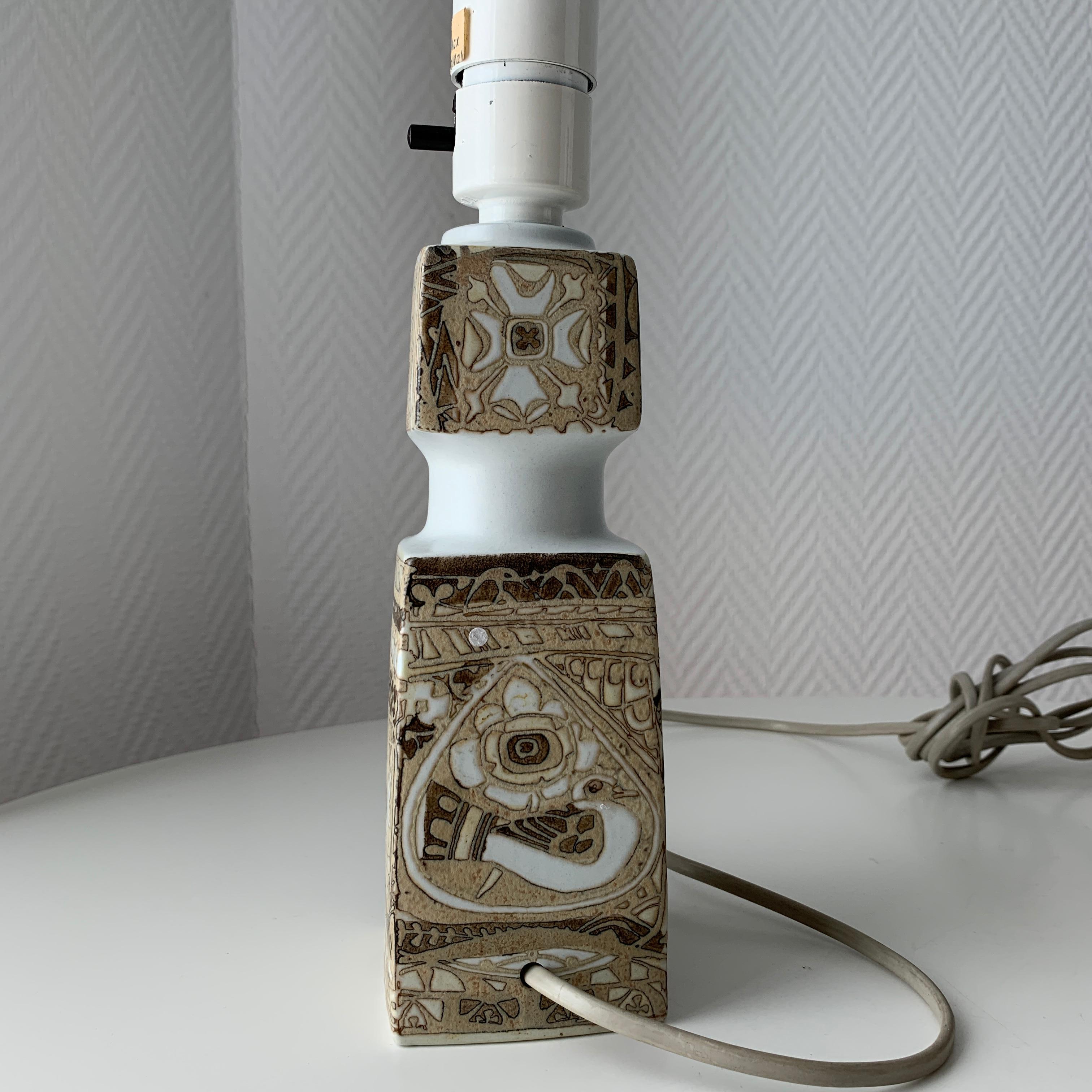 Baca Scandinavian Modern Lamps Royal Copenhagen by Nils Thorsson For Sale 5