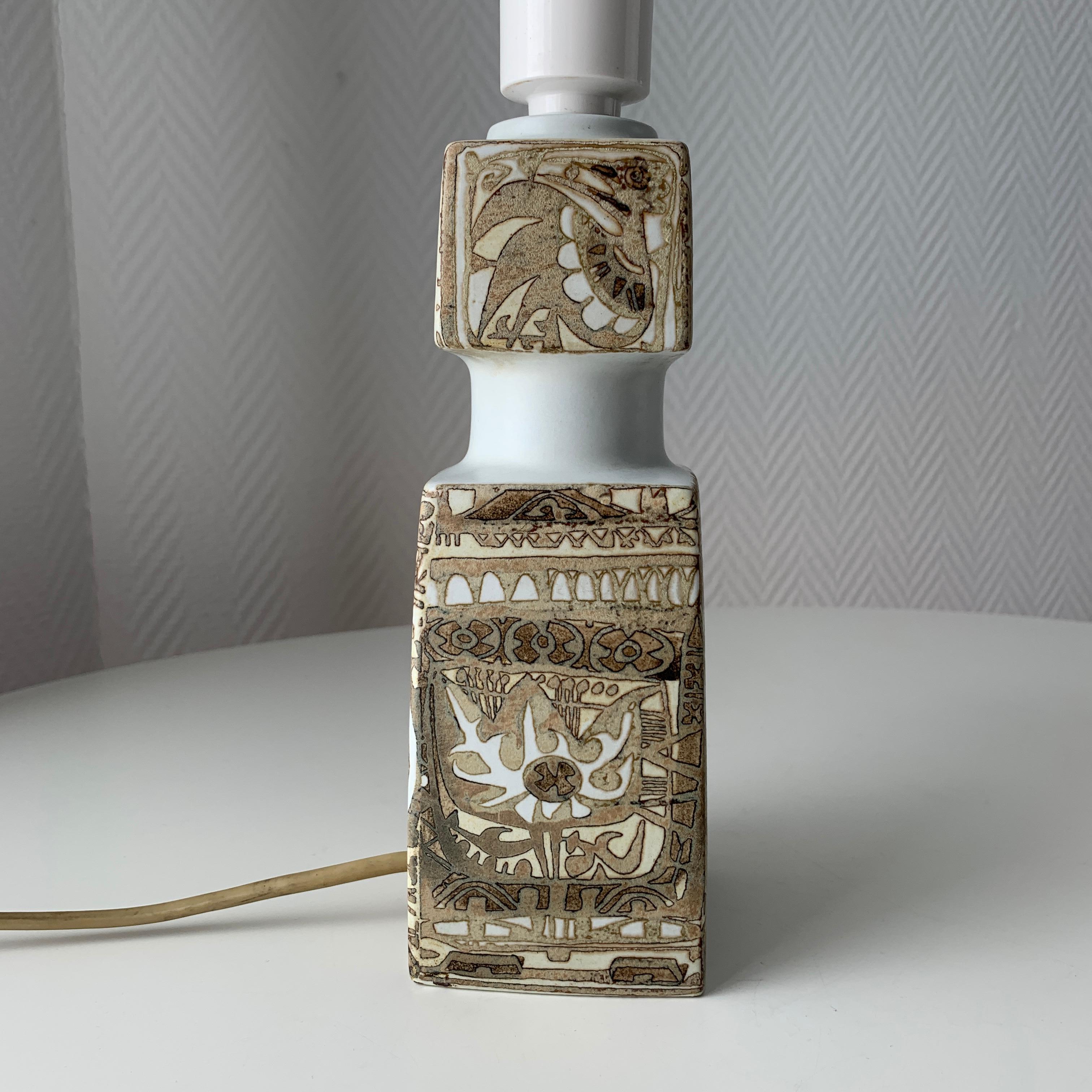 Baca Scandinavian Modern Lamps Royal Copenhagen by Nils Thorsson For Sale 6