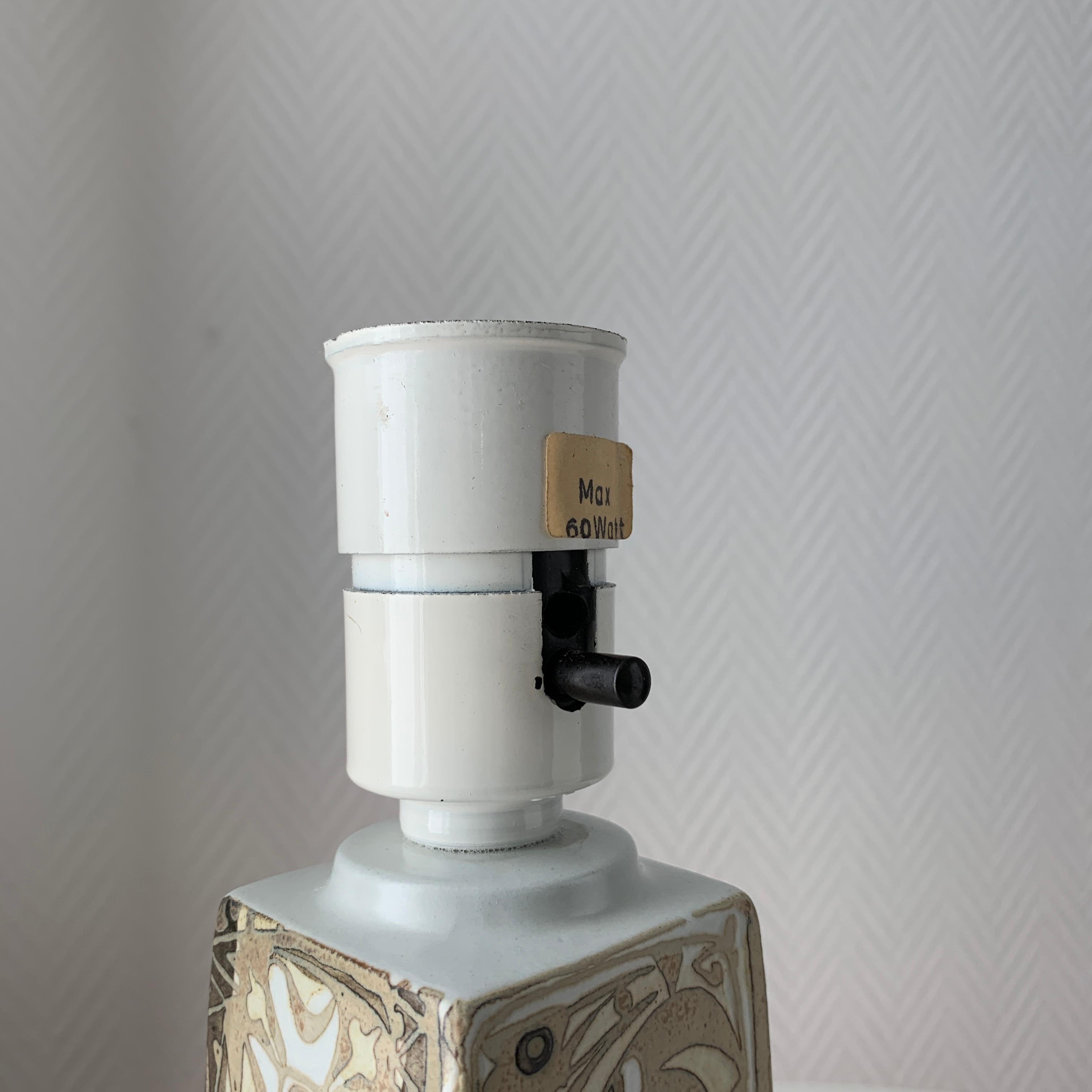 Baca Scandinavian Modern Lamps Royal Copenhagen by Nils Thorsson For Sale 10