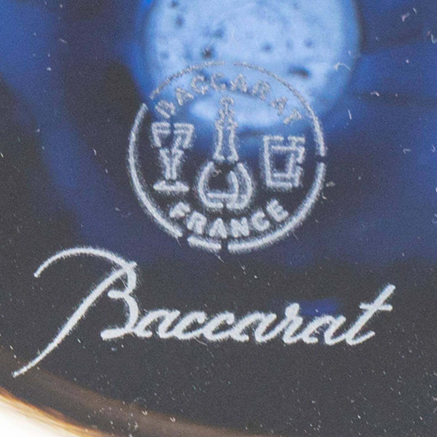 Moderno Vaso Baccarat Abyss in vetro trasparente blu, Francia in vendita