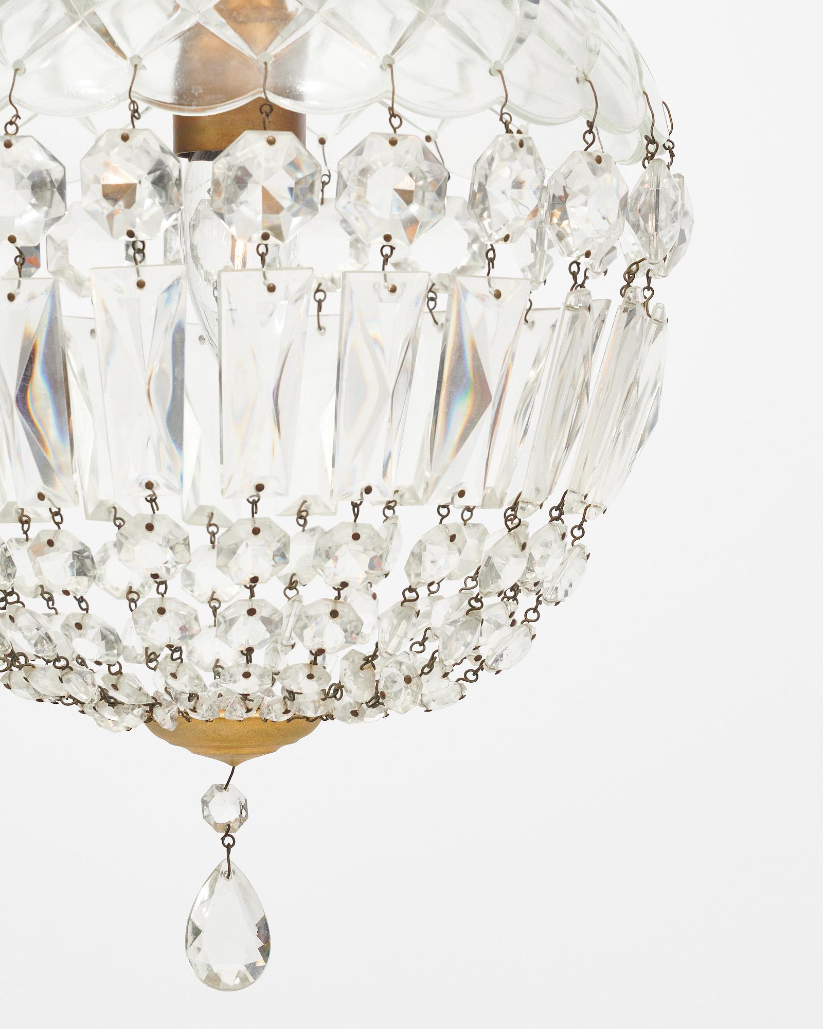Baccarat Antique French Pendant In Good Condition For Sale In Austin, TX