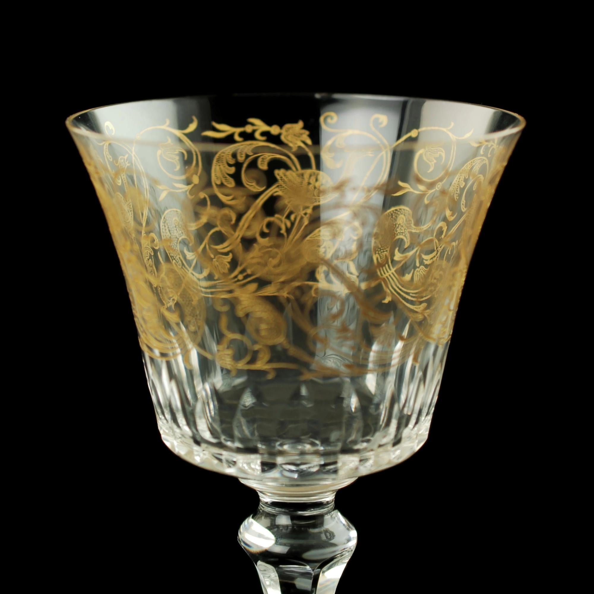 Baccarat Bergame Parme Gilt Etched Crystal Glasses with Paneled Stems Set of 16 For Sale 7