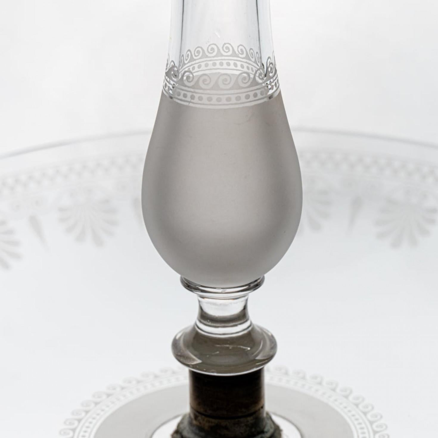 Baccarat Bowl and Vase With Etched Decoration, circa 1920 3