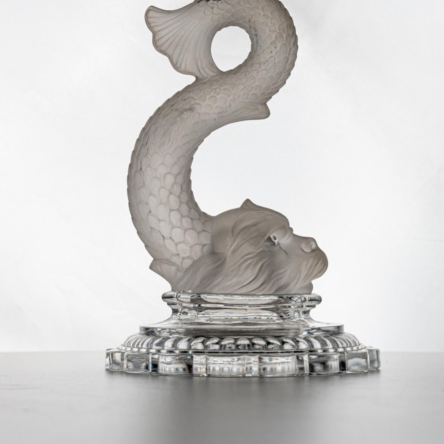 Cristallo Ciotola e vaso Baccarat con decorazione incisa, 1920 circa in vendita