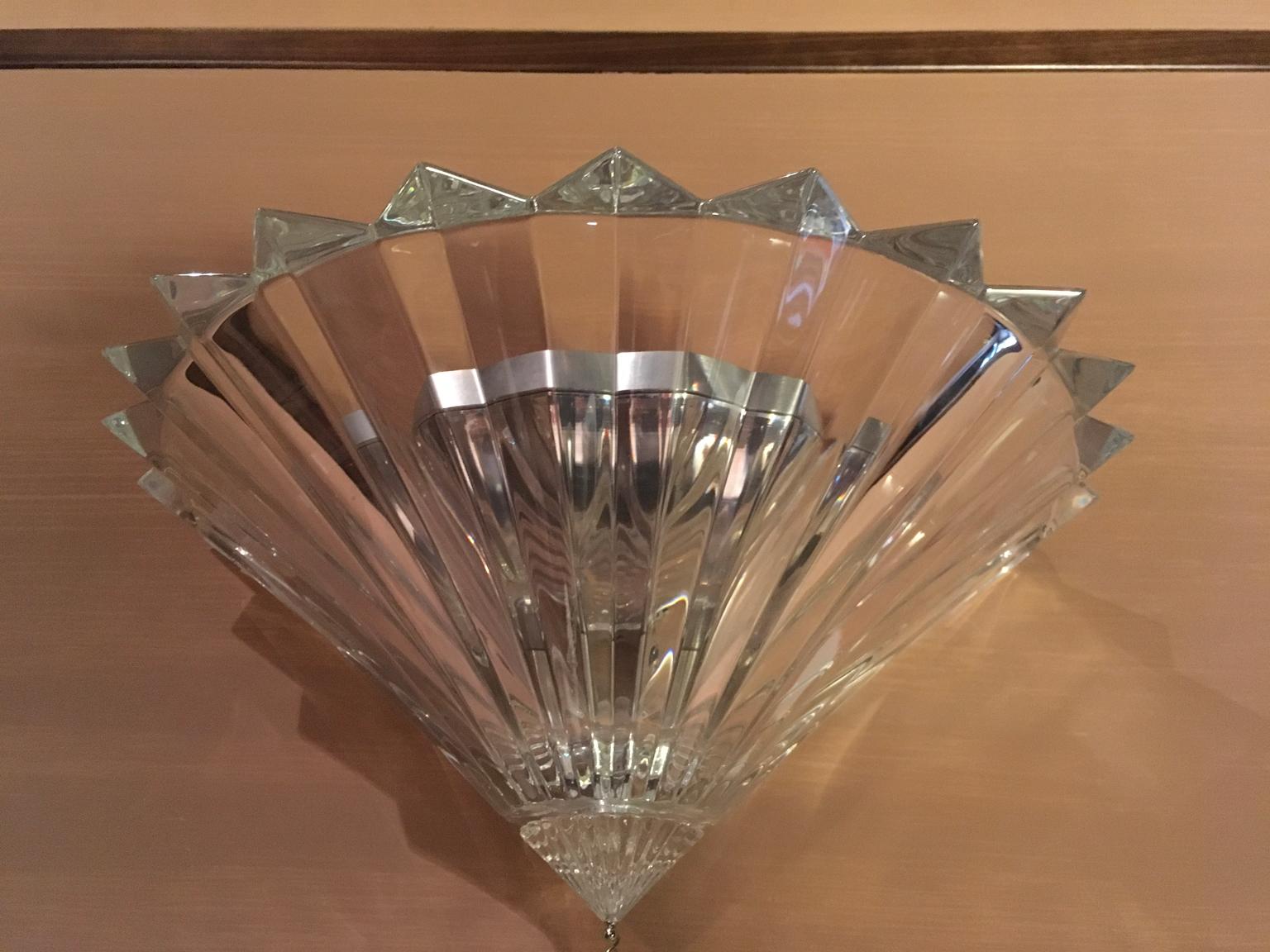 Fatto a mano Applique in cristallo trasparente Baccarat Mille Nuits Design moderno in vendita