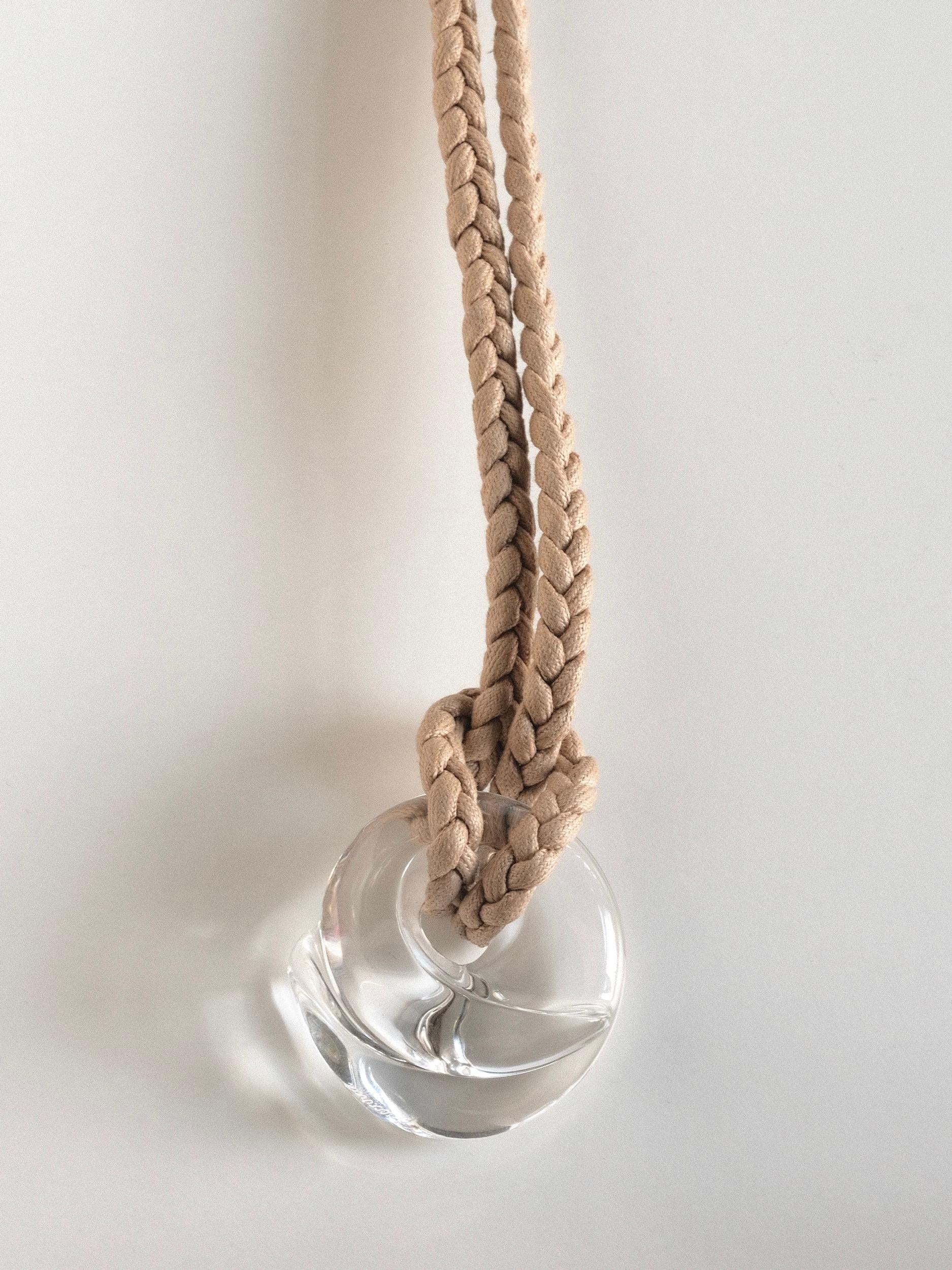 Women's or Men's Baccarat Coquillage Necklace by Catherine Noll 1995 Crystal on Cotton Braid For Sale