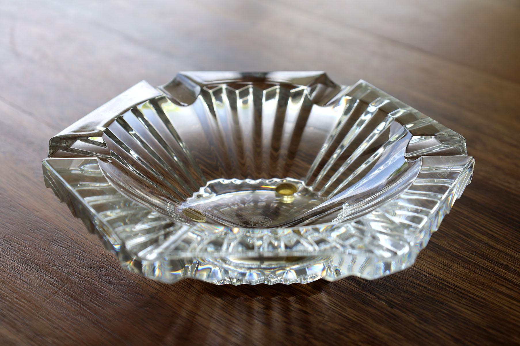 Late 20th Century Baccarat Crystal Ashtray For Sale