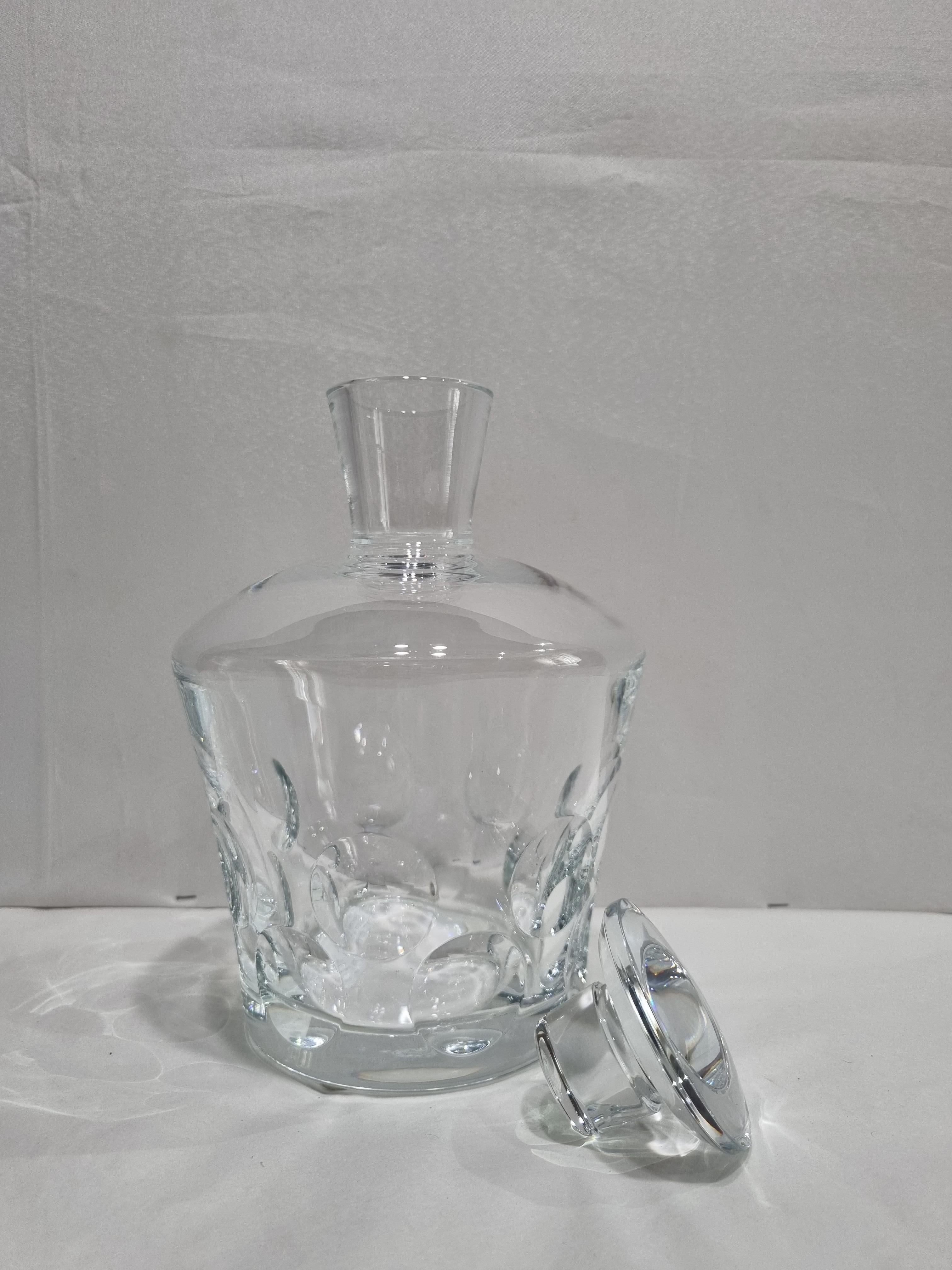 The Béluga decanter and tumblers, designed for Baccarat by Savinel and Rozé, is the perfect vessel in which to store and taste your whisky.
Just as whiskey—a spirit whose quality is strictly regulated —is about the art of distillation, Baccarat is