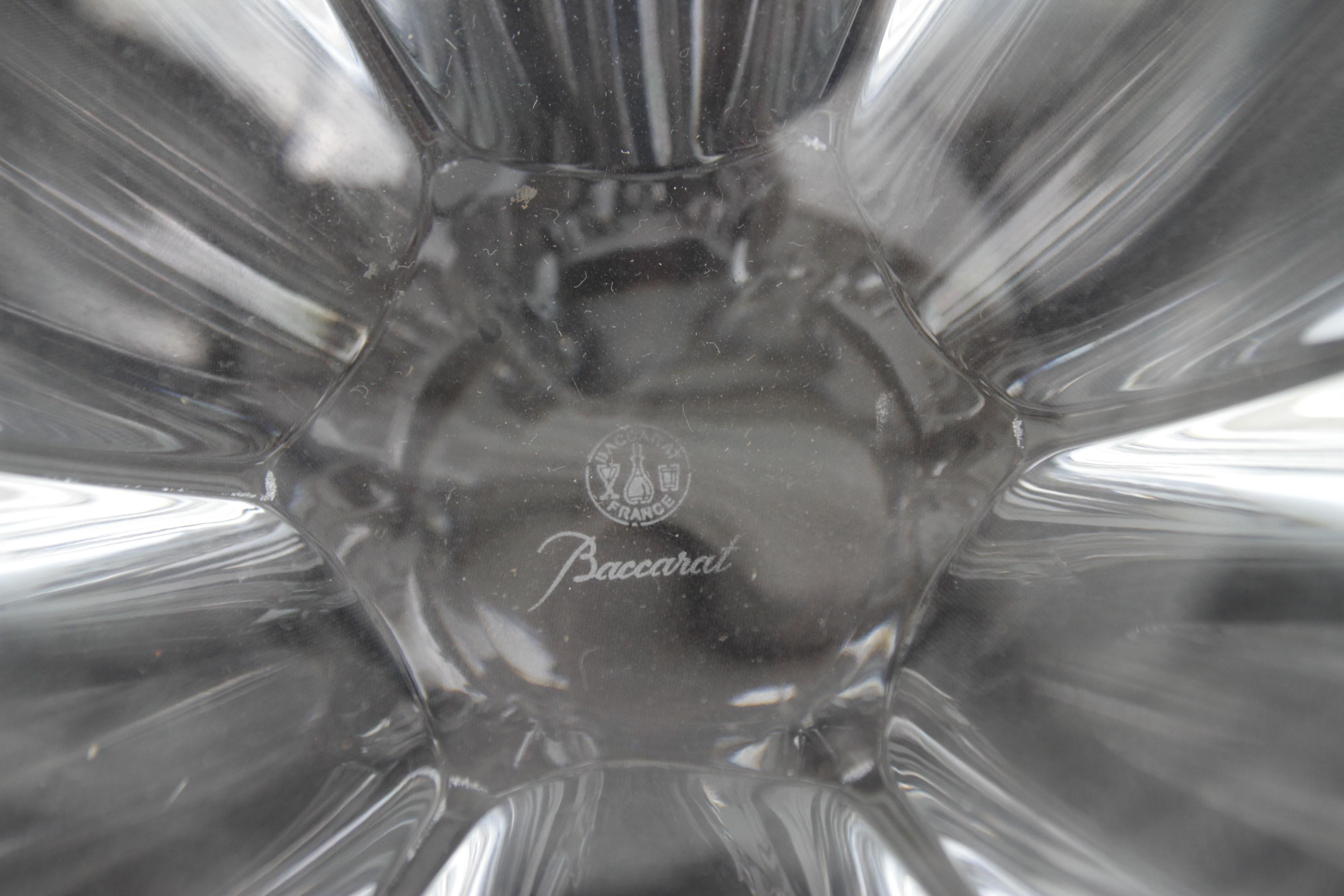 Baccarat-Kristallschale (20. Jahrhundert) im Angebot