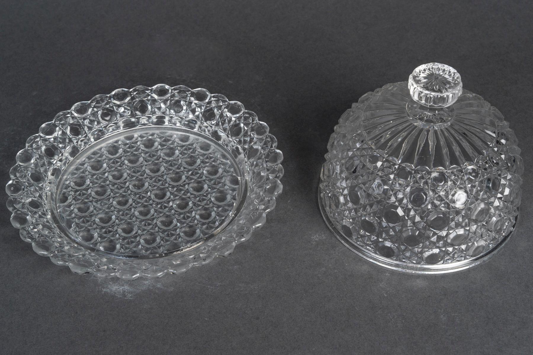 Cristallo Piatto da burro in cristallo Baccarat, inizio XX secolo, stile Napoleone III. in vendita