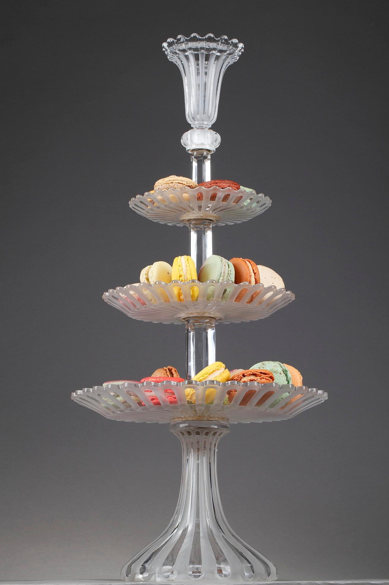 Baccarat Crystal Centerpiece, Late 19th Century Period 14