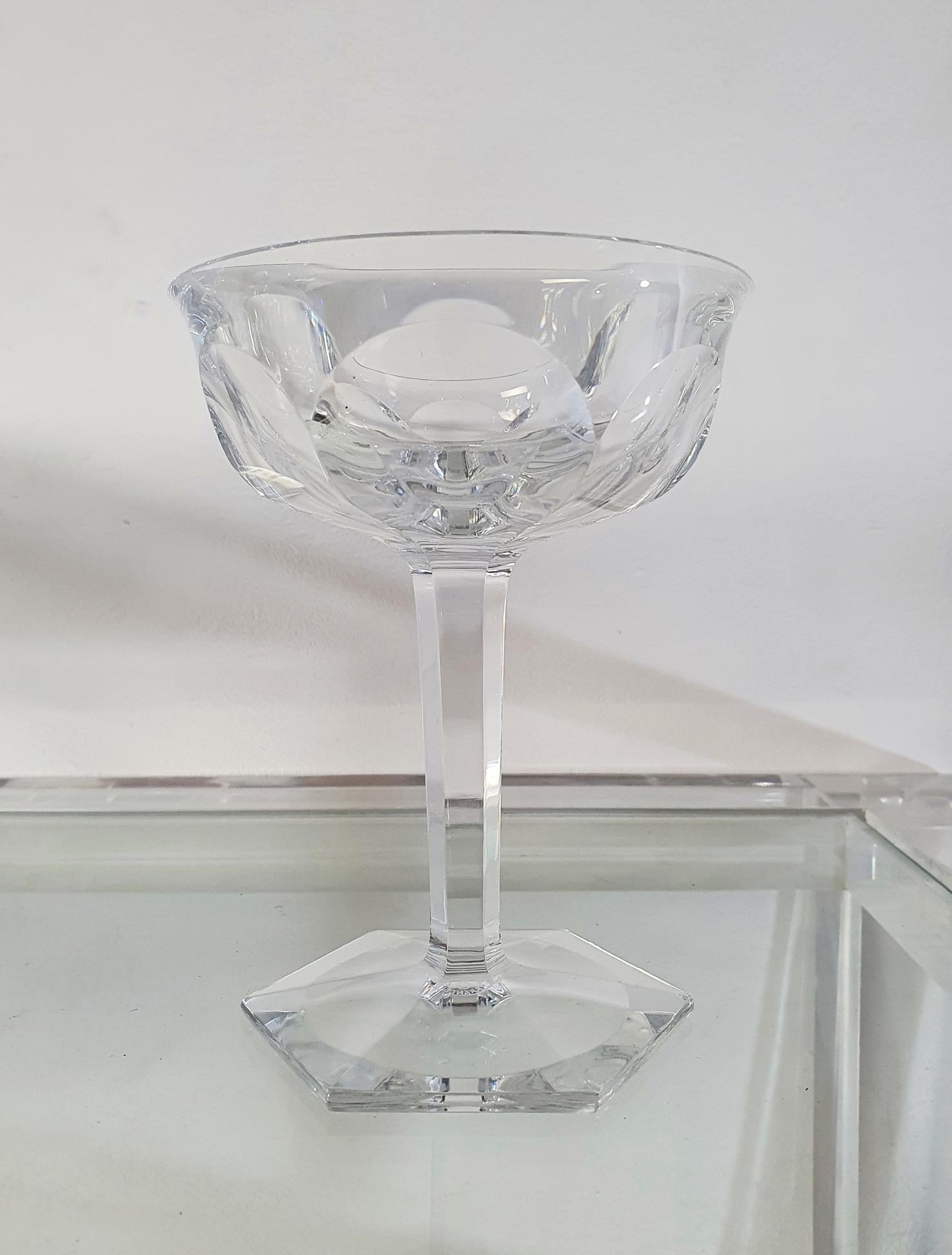 Set von 8 Champagner-Coupe-Gläsern aus Kristall von Baccarat (Empire) im Angebot