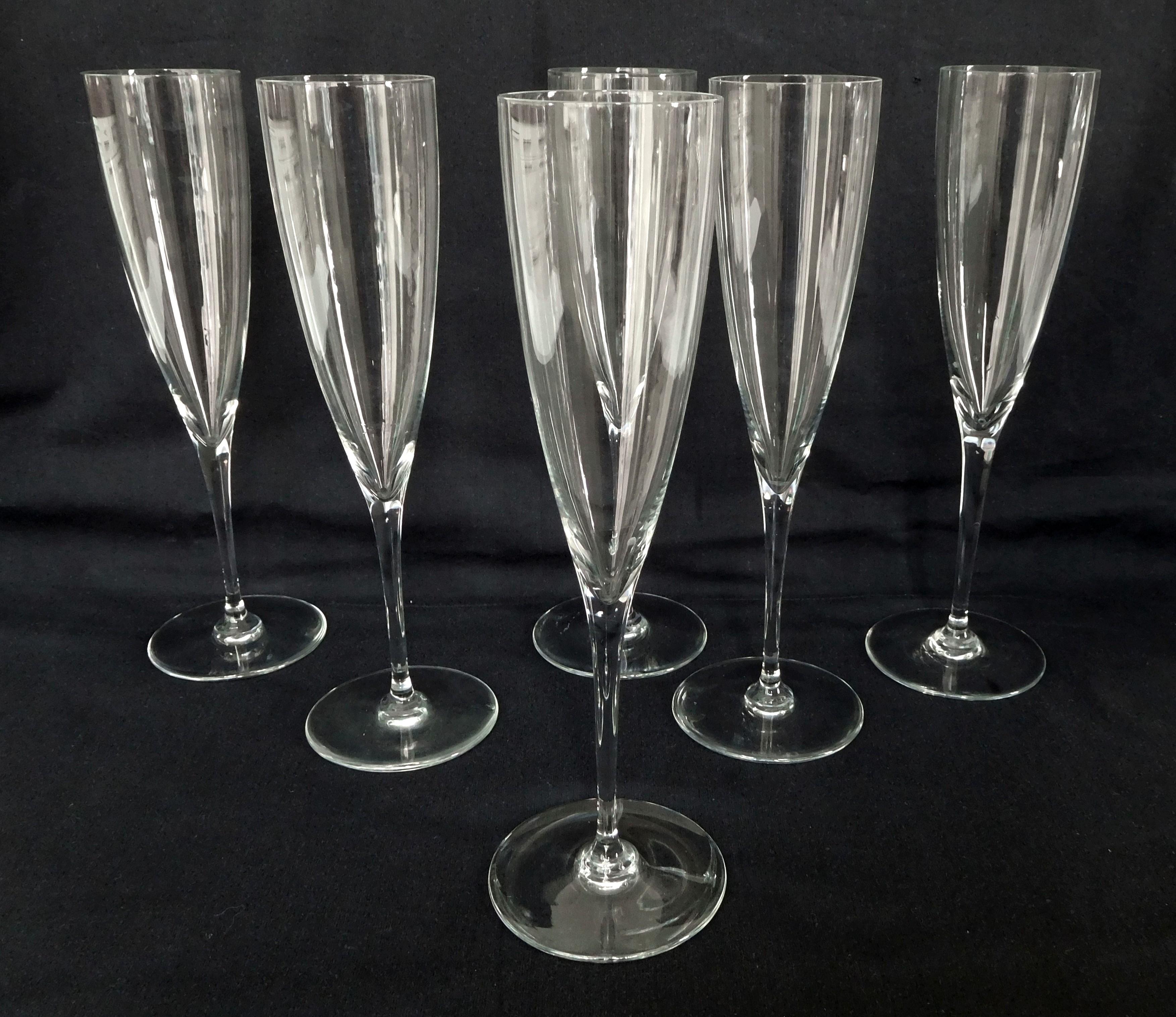 Moderno Flûte da champagne in cristallo Baccarat - motivo Dom Perignon - firmato