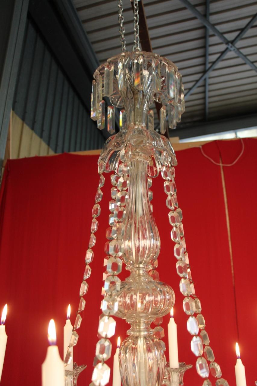 Baccarat Crystal Chandelier at 12 Lights 19th Century In Good Condition In charmes, FR