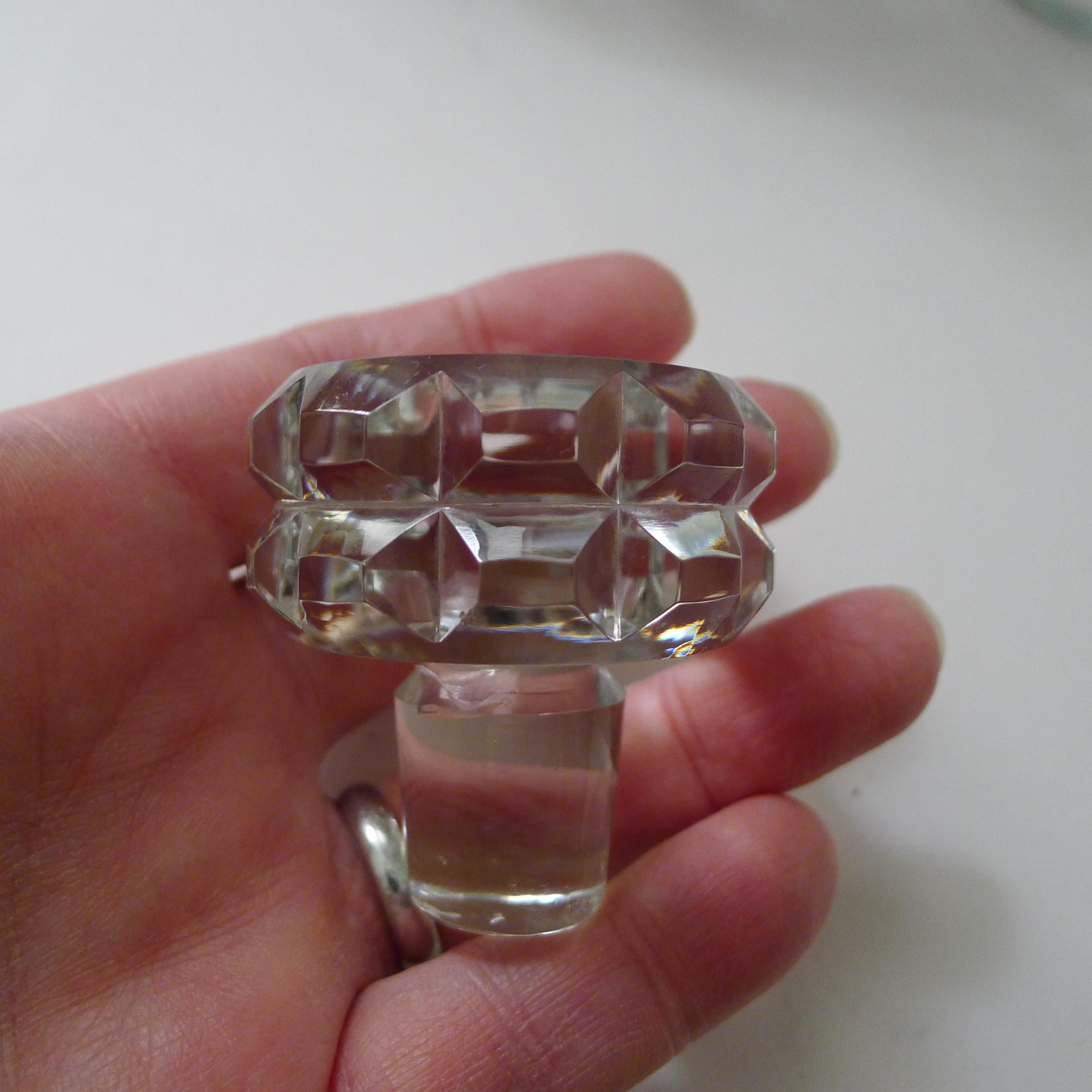 Decantador de cristal de Baccarat, Hermès, París, hacia 1955, diseñado por Jacques en Bueno estado para la venta en Bath, GB