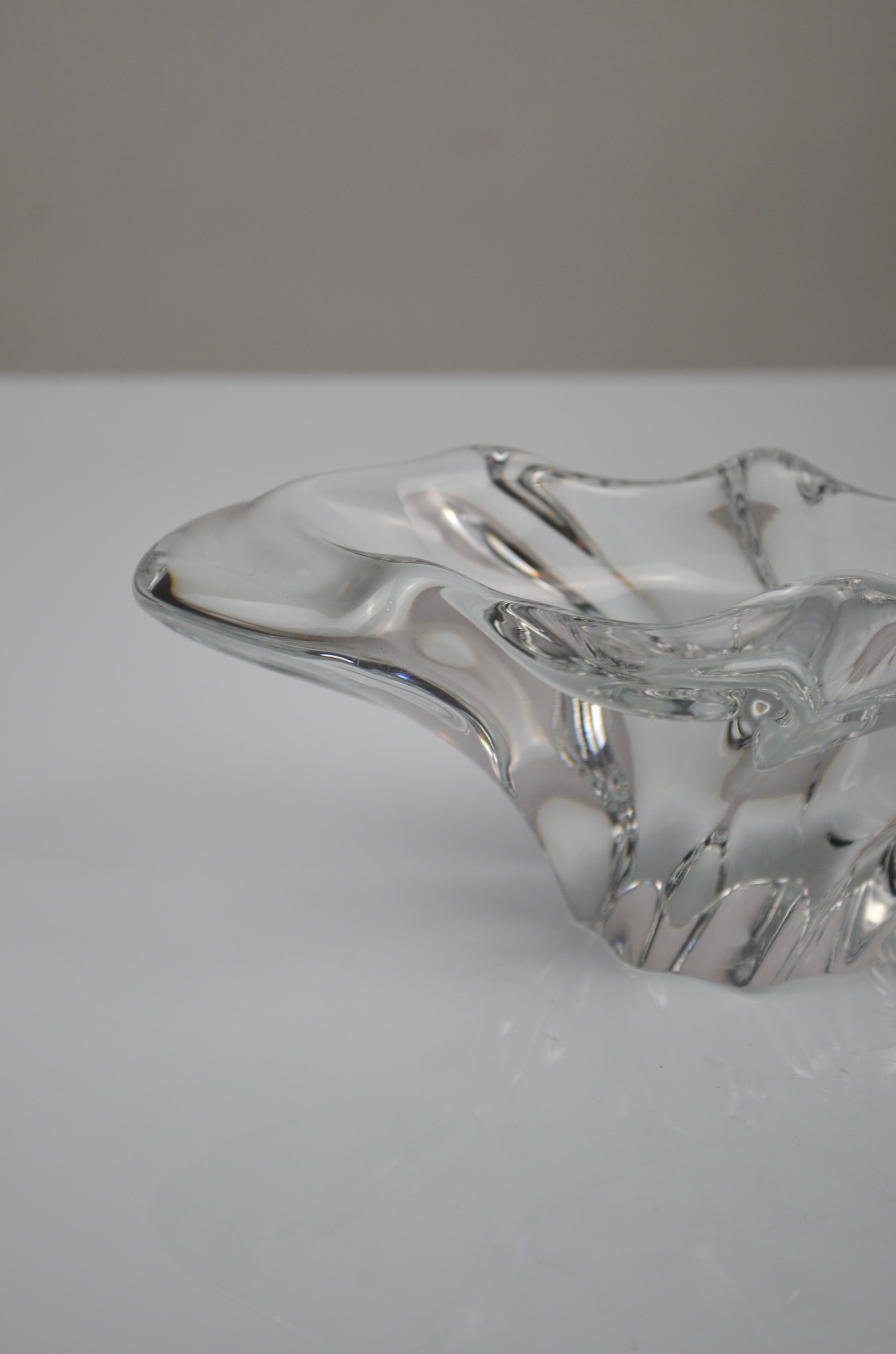 Baccarat Kristallschale / Dekorative Schale, Frankreich, signiert im Angebot 2