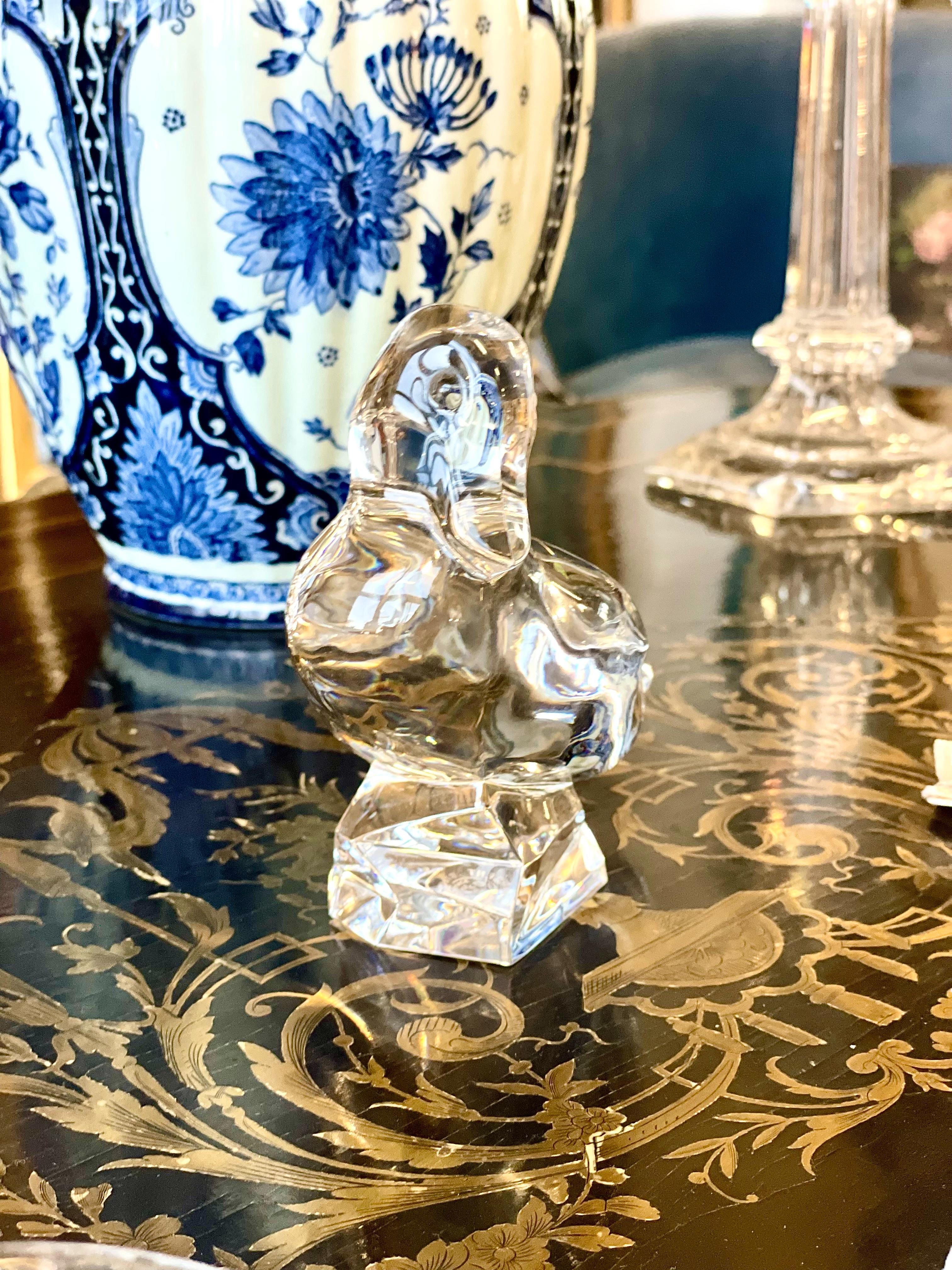 Baccarat Kristall Entenfigur Dekoration oder Briefbeschwerer mit Kristallverzierung (Art déco) im Angebot