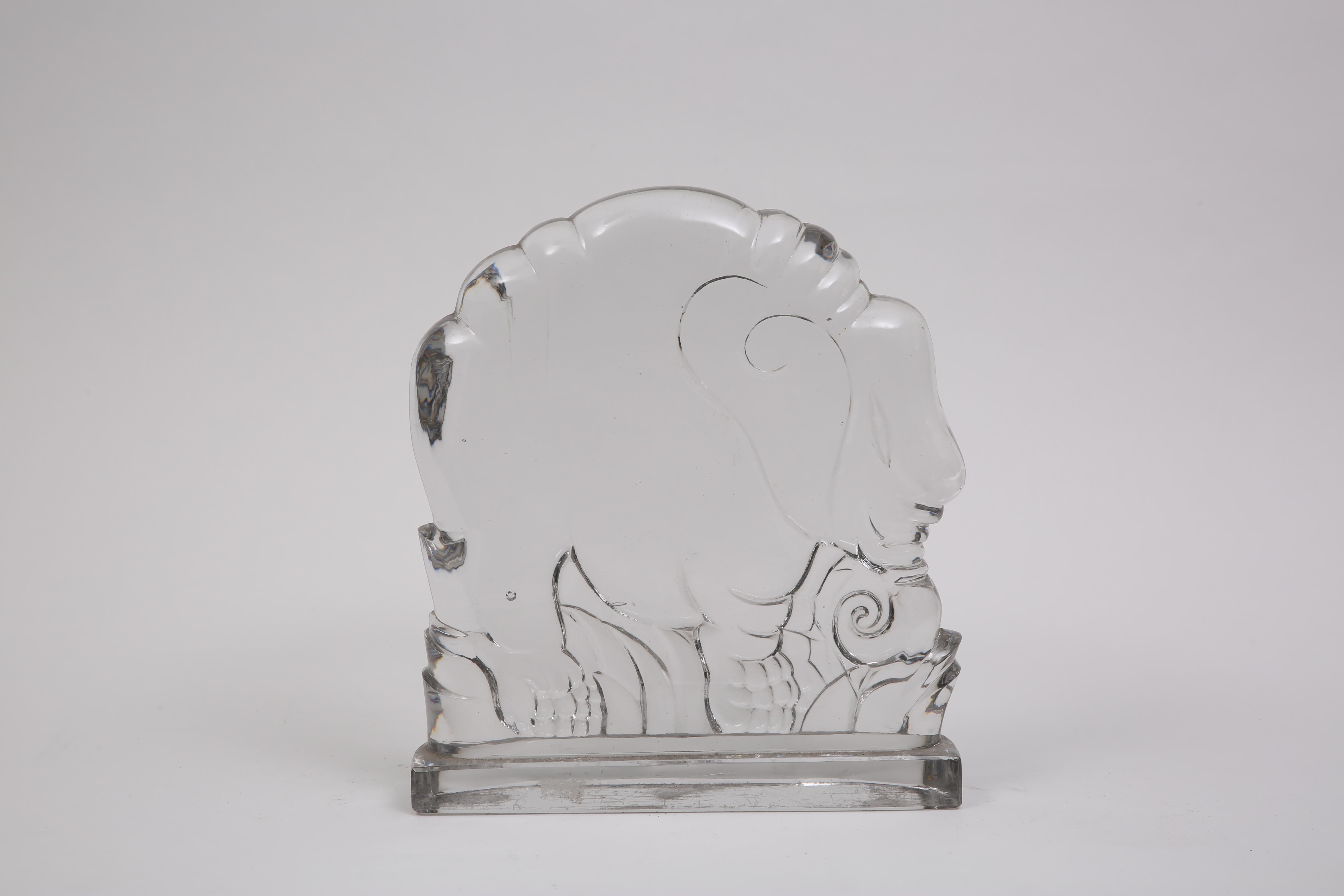 Francese Figurina di elefante in cristallo Baccarat in vendita
