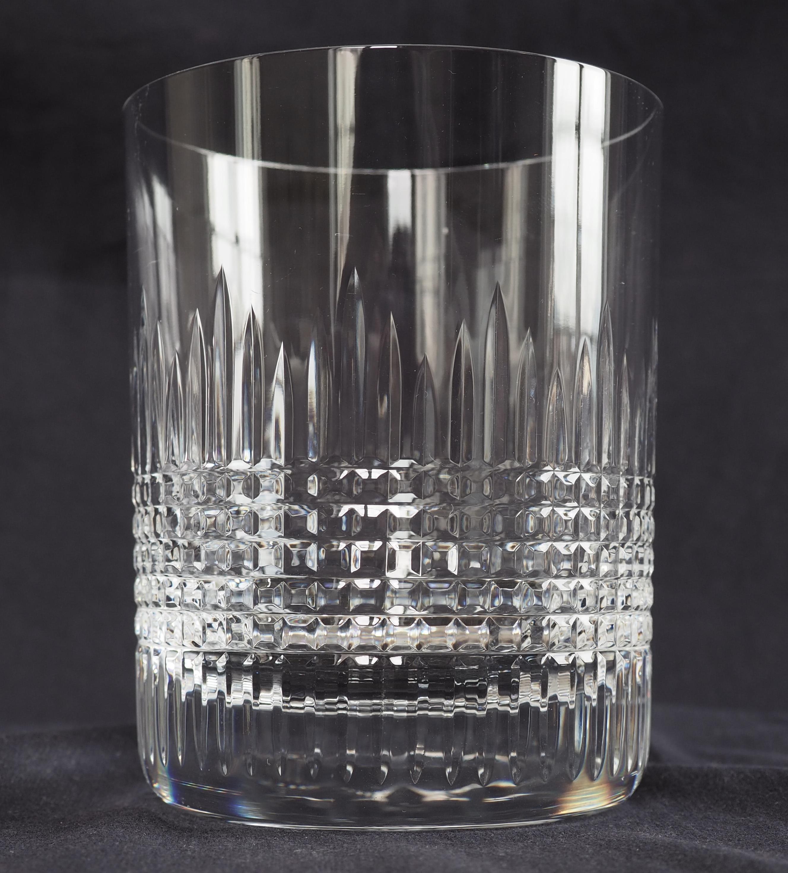 Baccarat crystal ice bucket - Nancy cut pattern - signed In Good Condition For Sale In GRENOBLE, FR