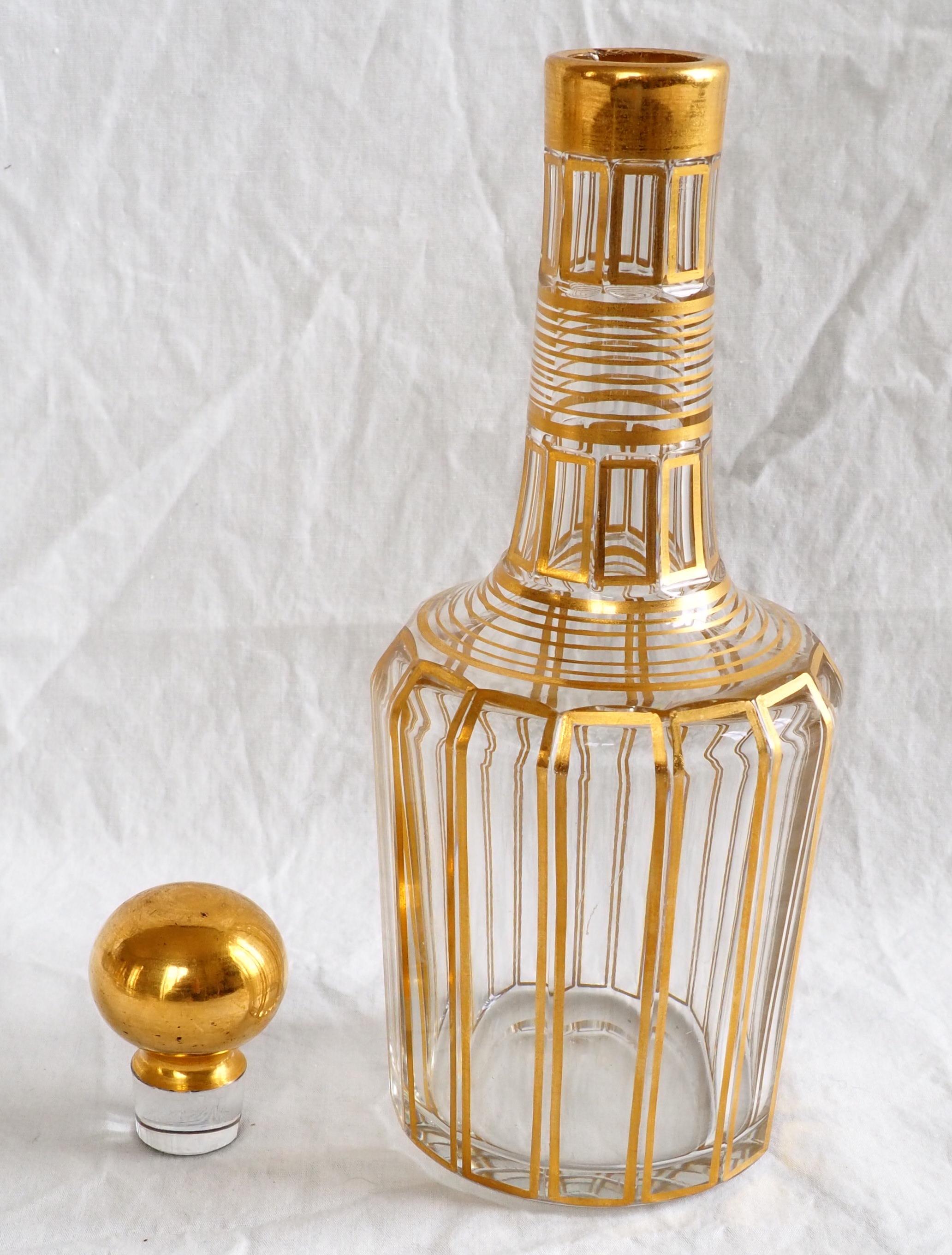 Baccarat crystal liquor set : 1 decanter and 6 glasses - cannelures gold 5