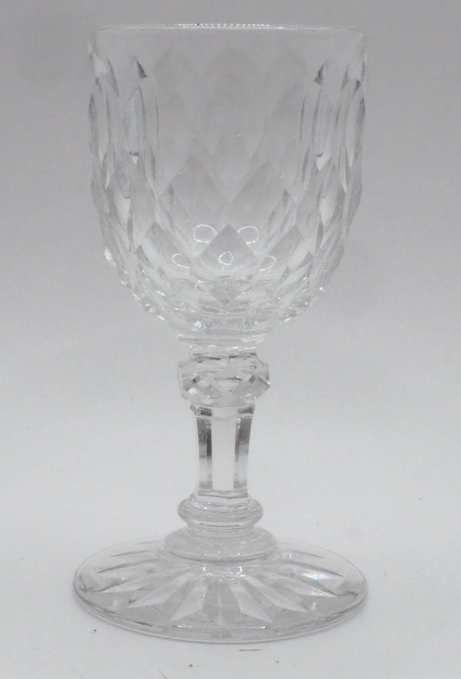 Servizio di liquori in cristallo Baccarat, 12 pezzi - motivo Juvisy - Palazzo dell'Eliseo In condizioni buone a GRENOBLE, FR