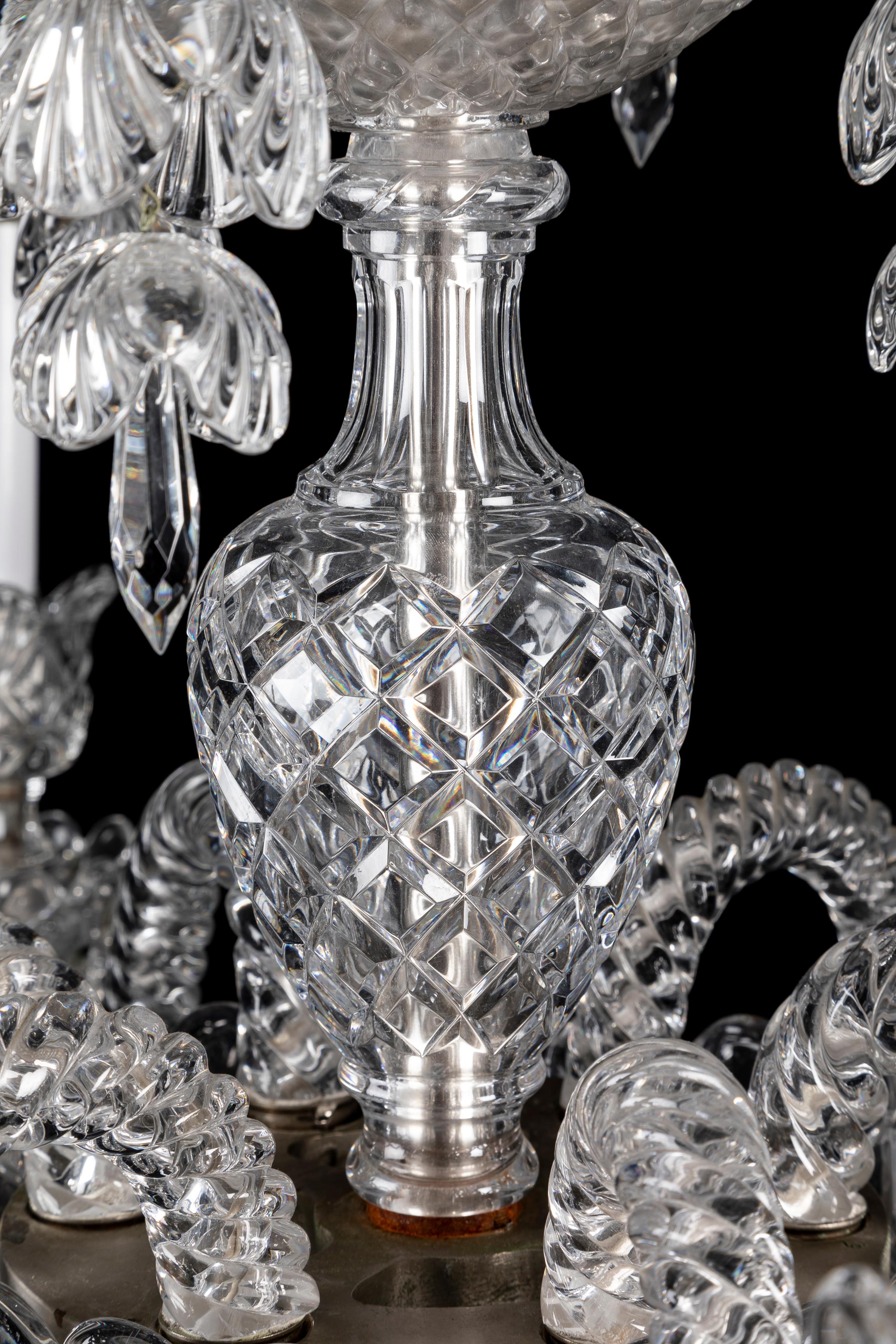 Lustre de style Louis XVI en cristal de Baccarat en vente 4